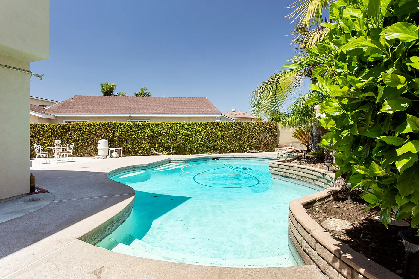 CAM21851_edited-2_MLS size.JPG