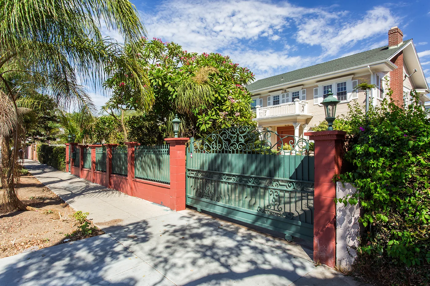 CAM22678_edited_closed gate_web size.JPG