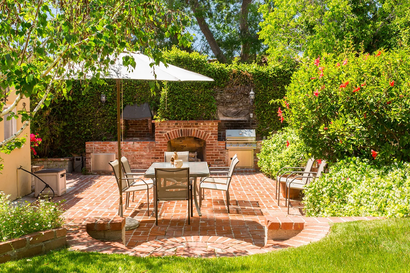 CAM24355_edited_web size.JPG