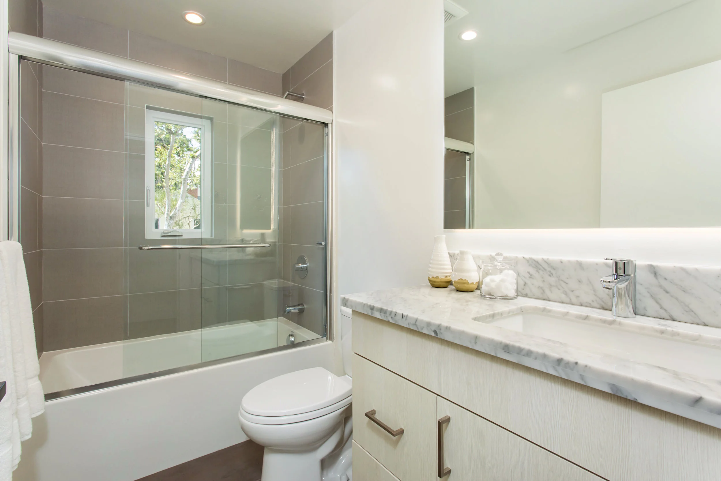 CAM25200_edited_web size.JPG