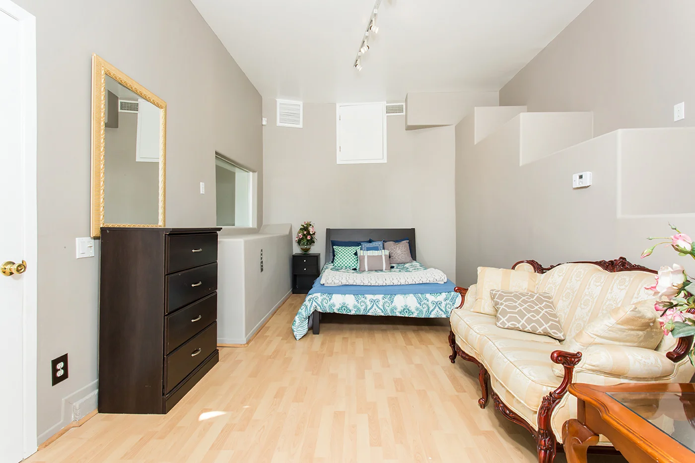 CAM23047_edited_web size.JPG