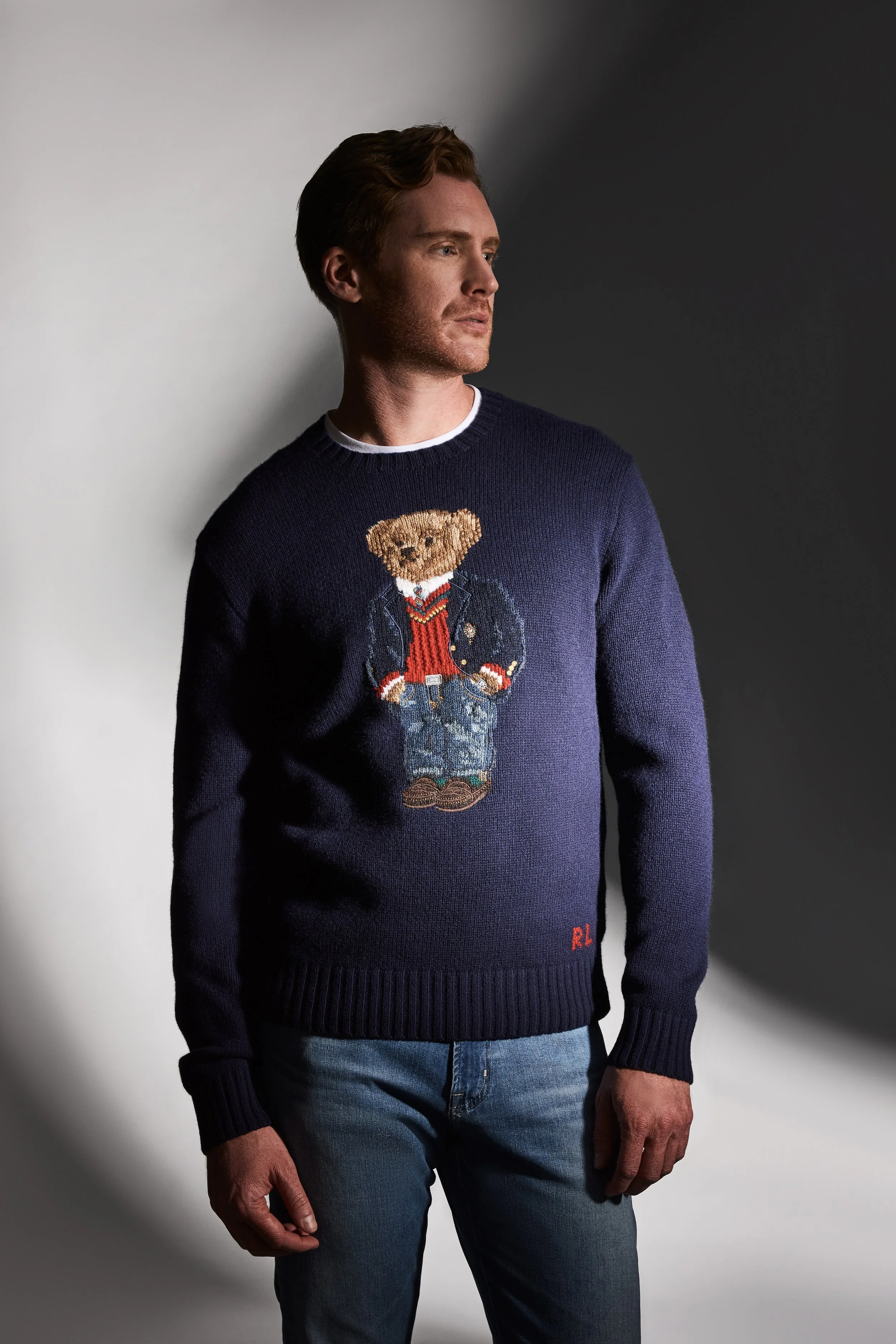 24_07_18_Capsule_PoloRalphLauren_BearSweater_OnFig_2368.jpg