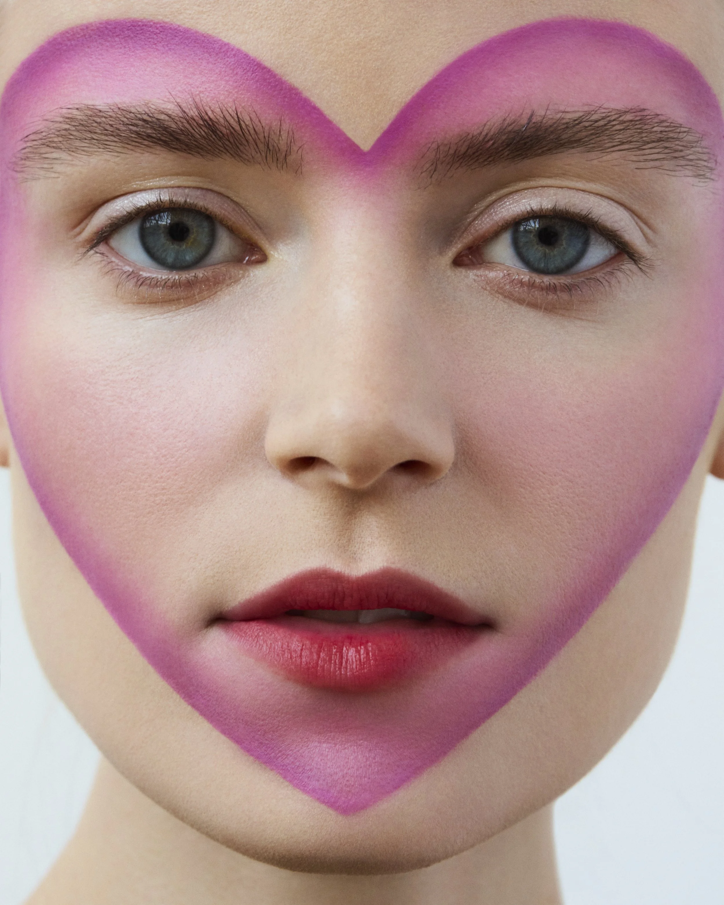 Creative_BeautyGwen_75823.jpg