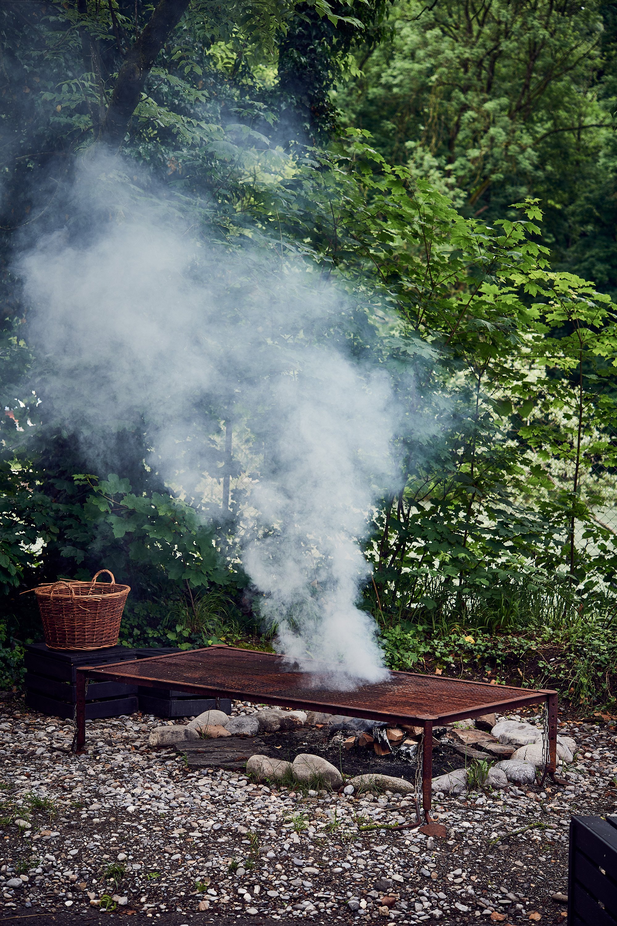 2022_03_Bilderbub_Spirig_Feuerkochen_025.jpg