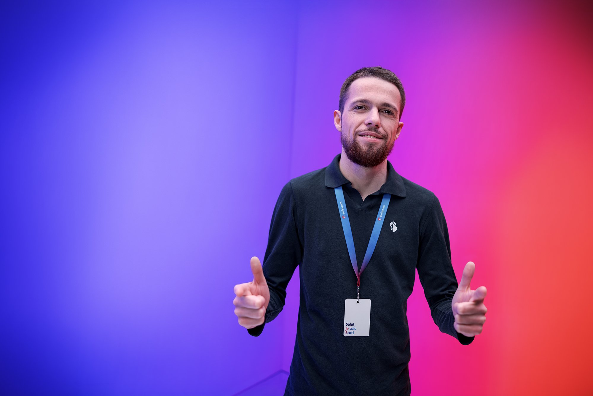 2026_03_Bilderbub_Spirig_Swisscom_Shopmitarbeiter_04.jpg