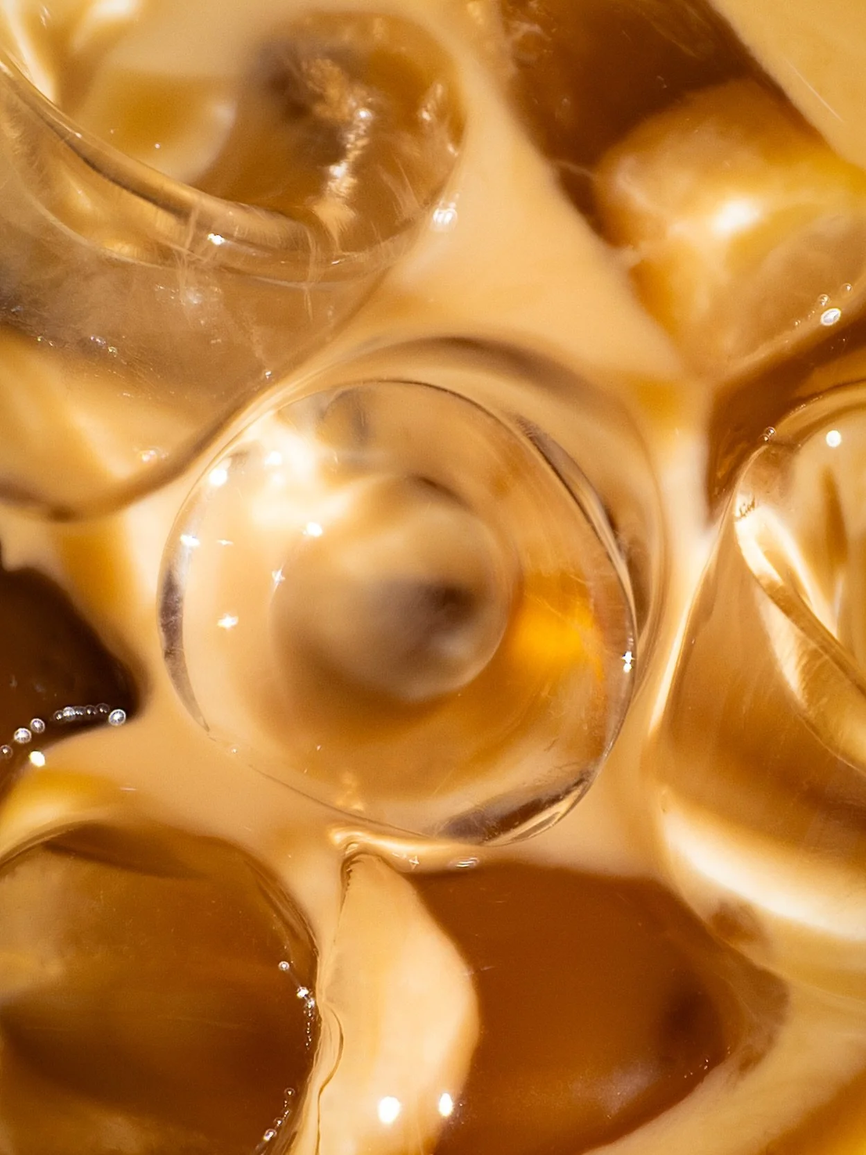 It&rsquo;s going to be hot all week.
Cold coffee. Fresh donuts. No overthinking required. ☀️🧊🍩

Camperdown, all day. ✌️