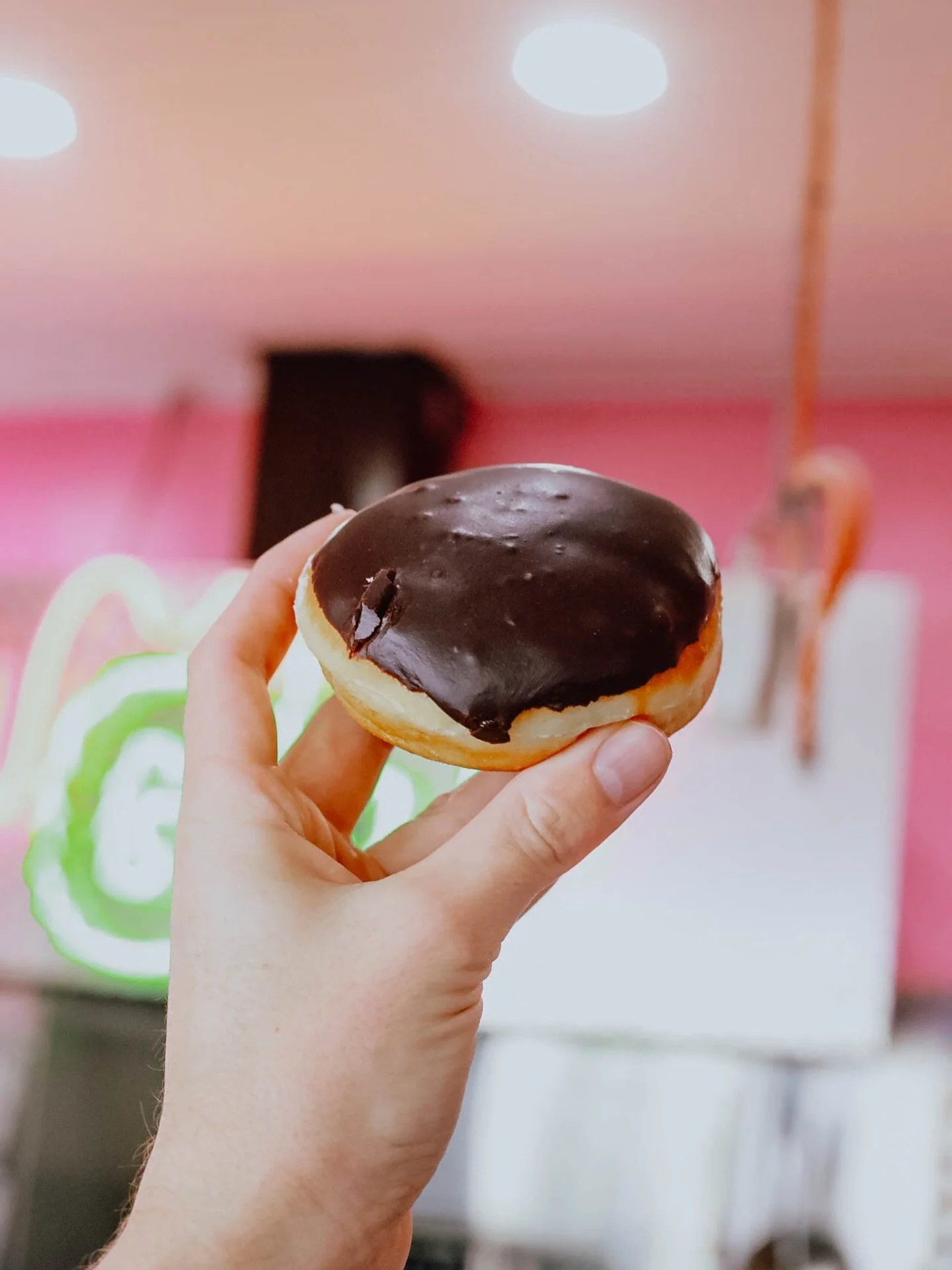Last weekend to wrap your lips around a Boston Cream. As if you have anything better to do. 😉