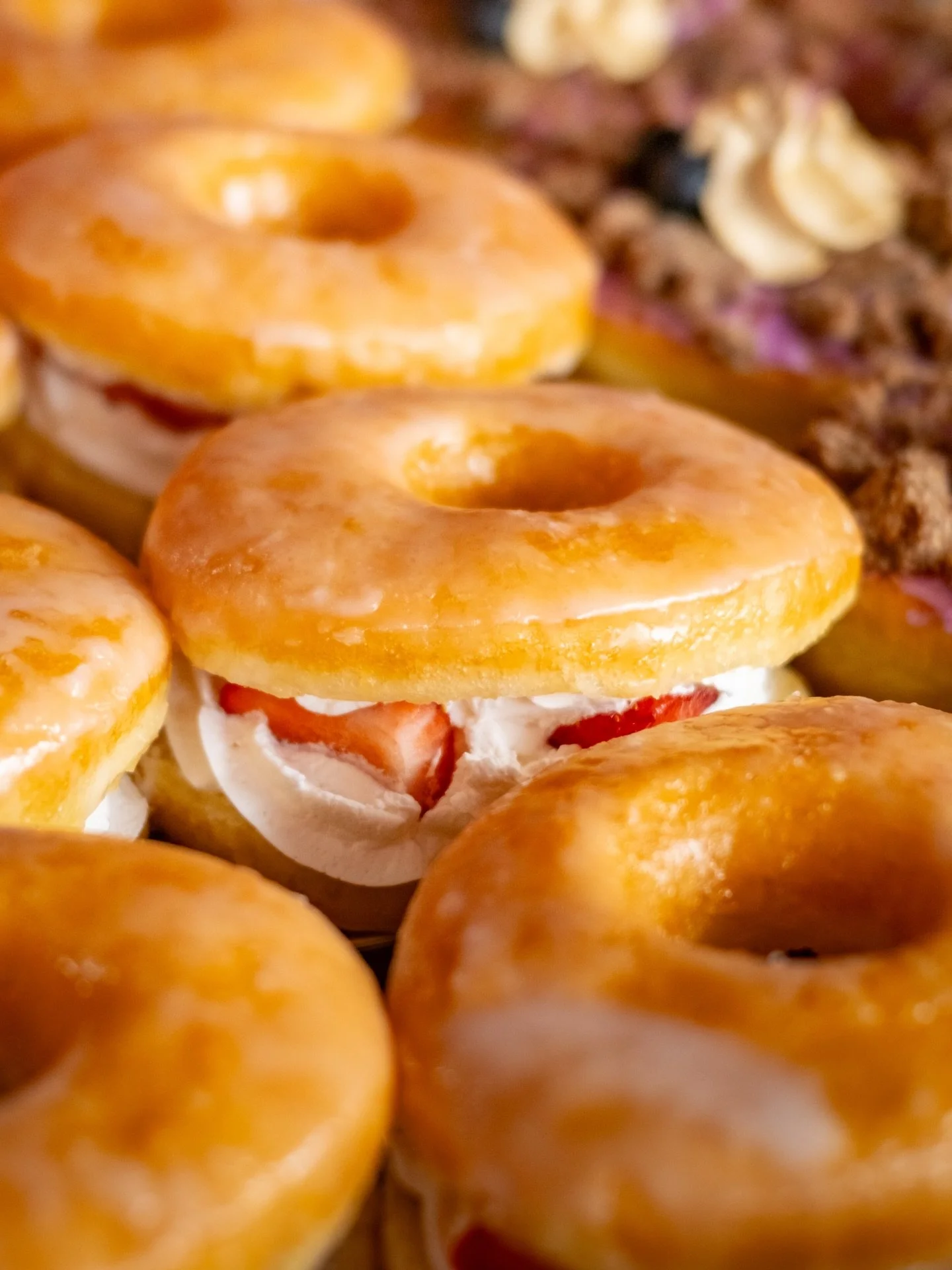 Cop a load of these new specials but don&rsquo;t be a perv. 😵
&bull; Strawberries &amp; Cream
&bull; Blueberry Crunch

Sweet dreams 😘