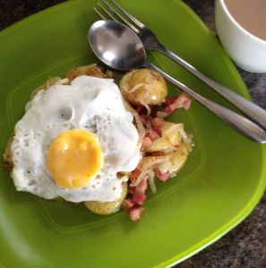Island-style bacon and eggs