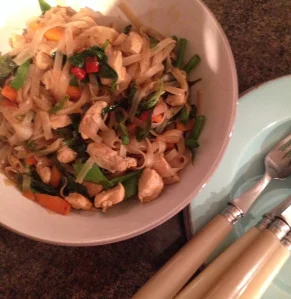 Pad keemao gai - drunken noodles with chicken