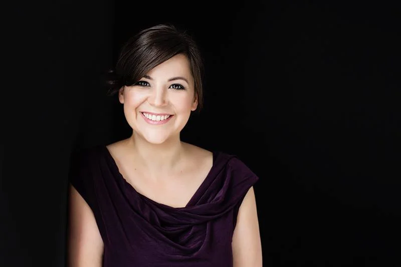 Tiniest Thai Talks To // Viktoria Kuti