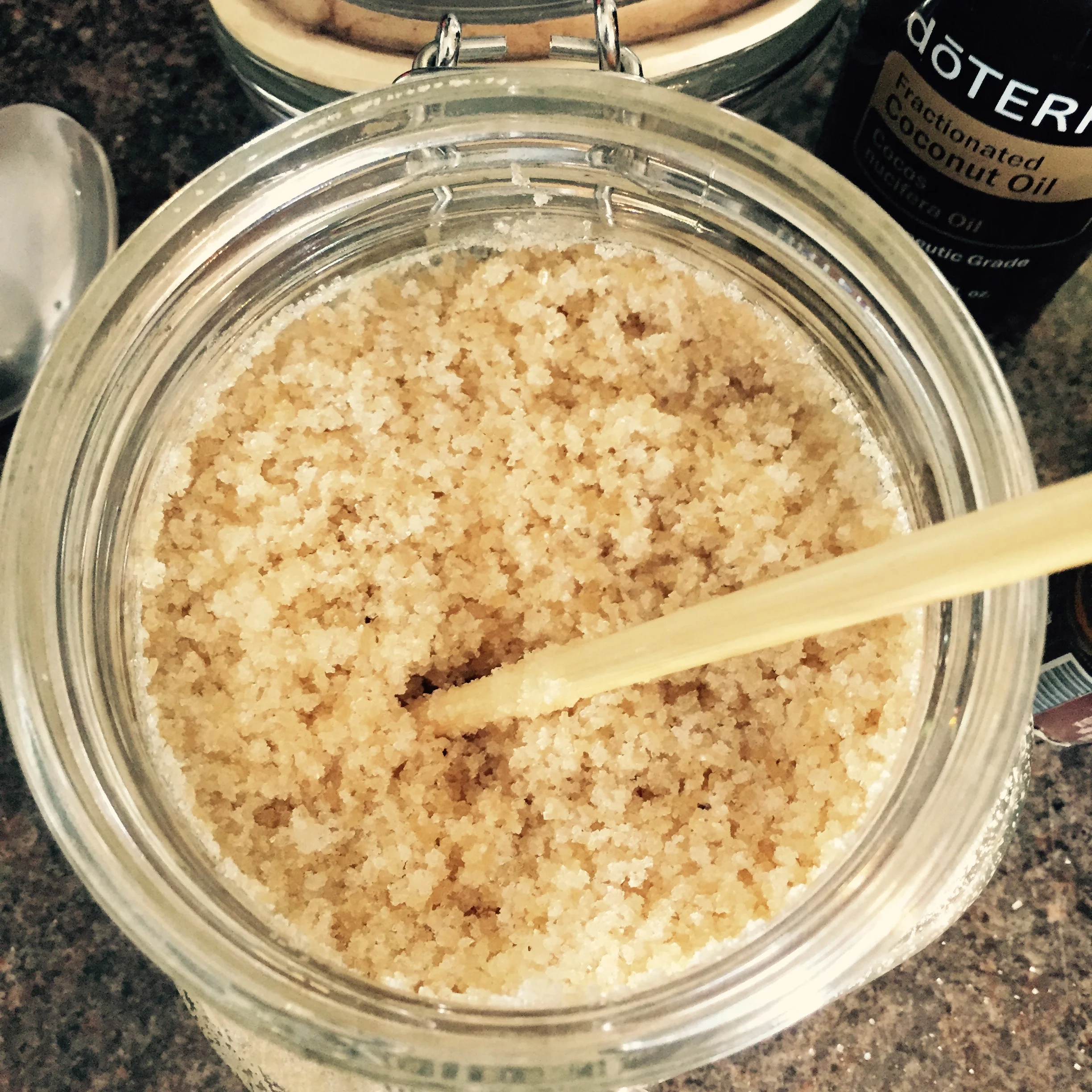Citrus sugar body scrub