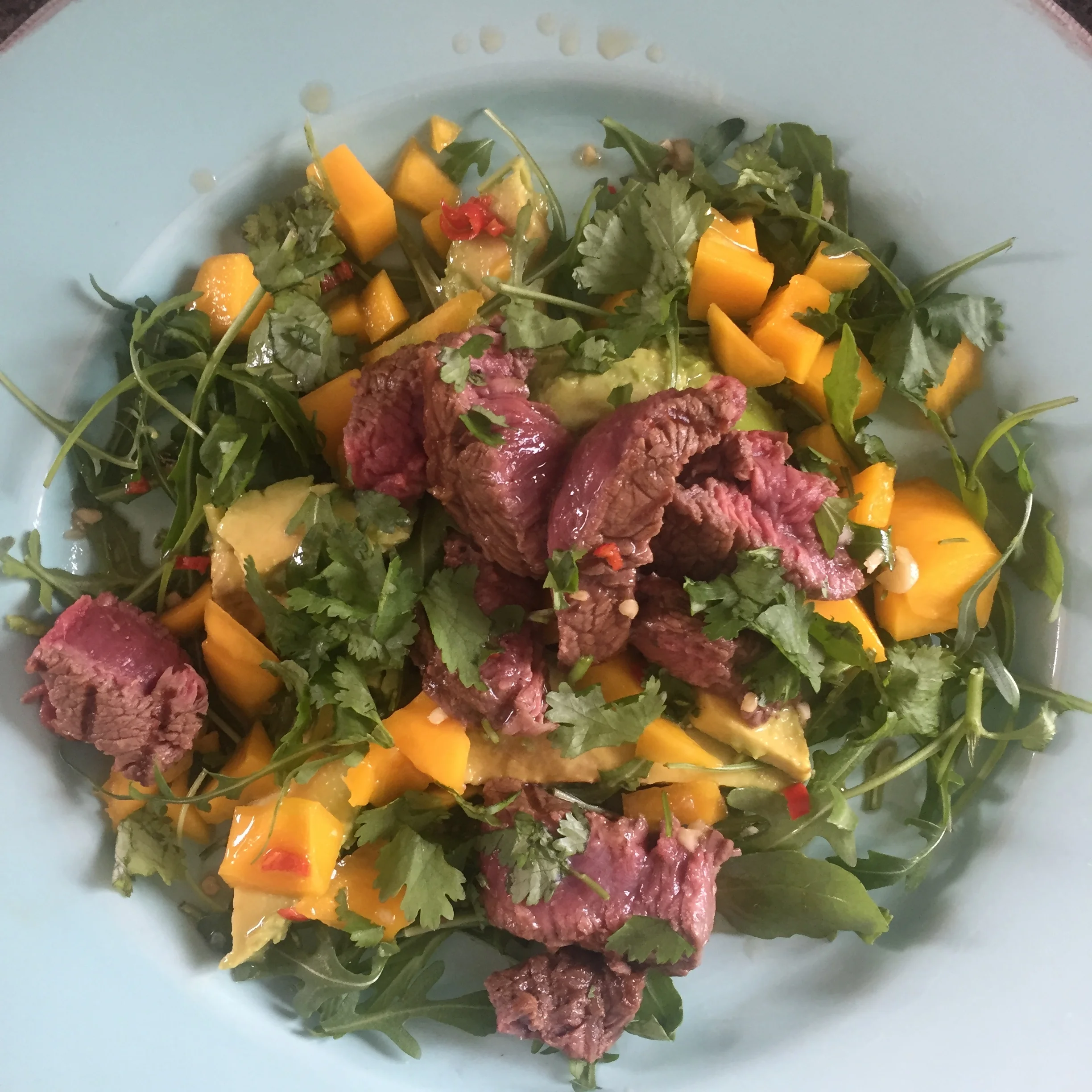 Steak, mango and avocado salad