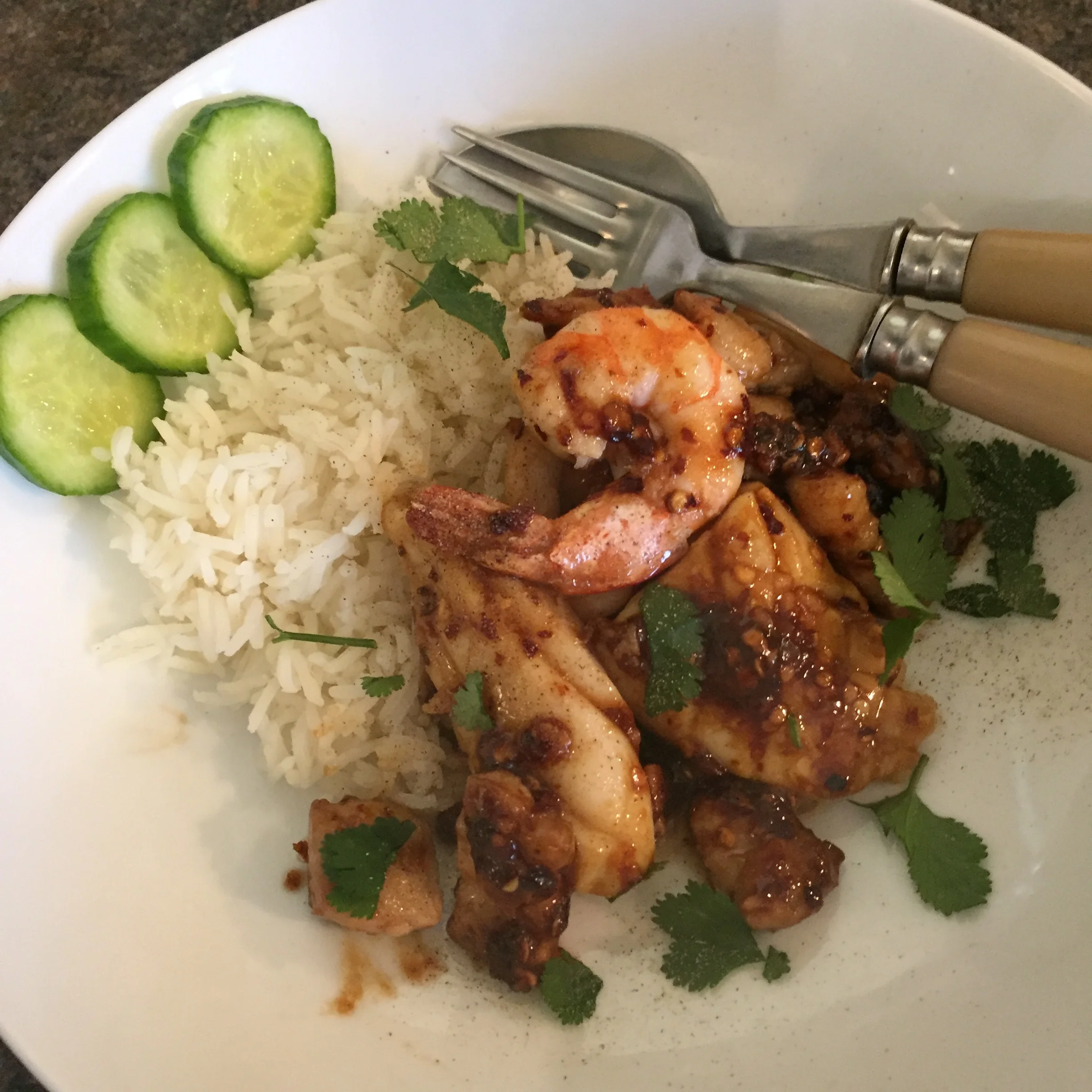 Ruam mit gratiem - pork + seafood stir fry with garlic 