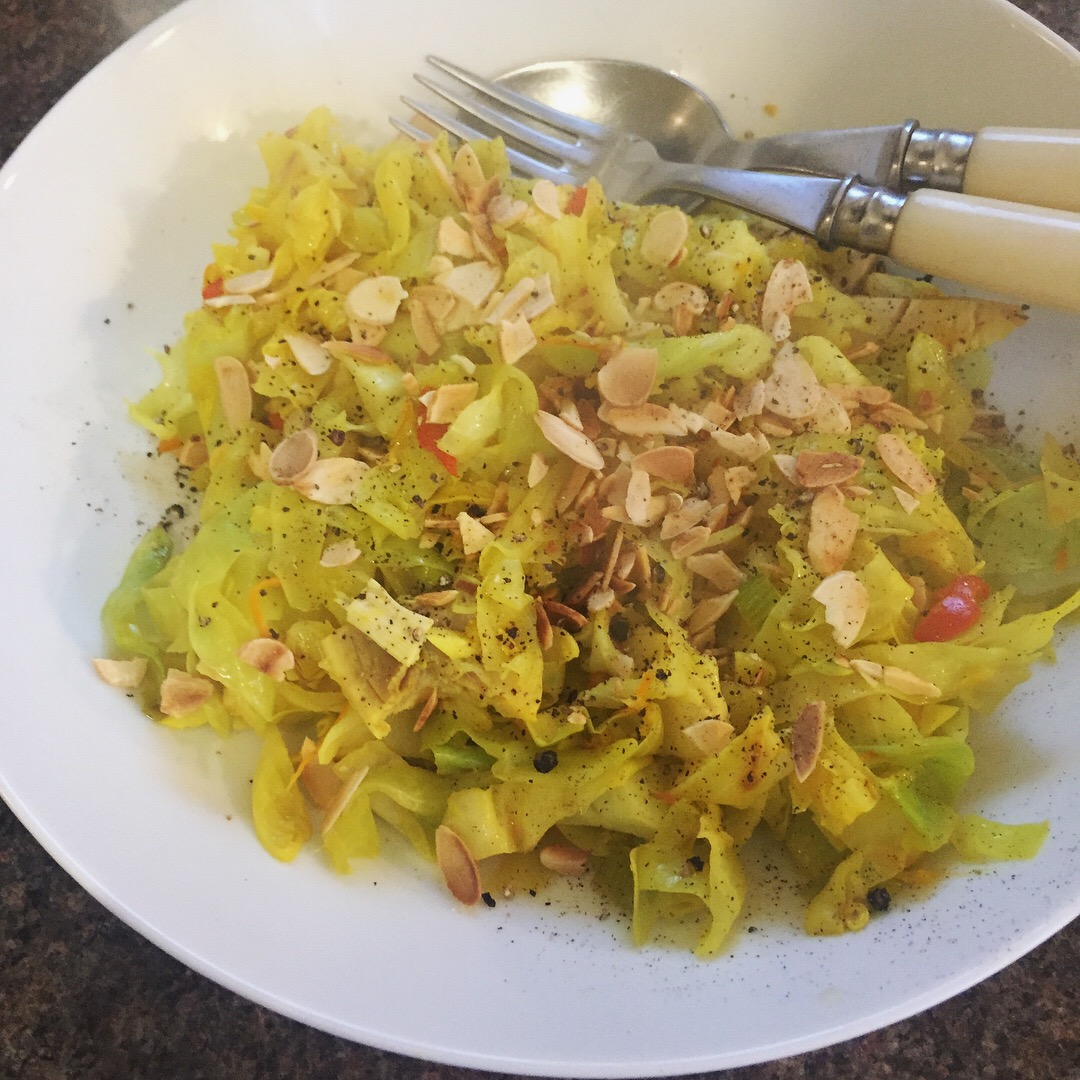 Burmese spicy cabbage
