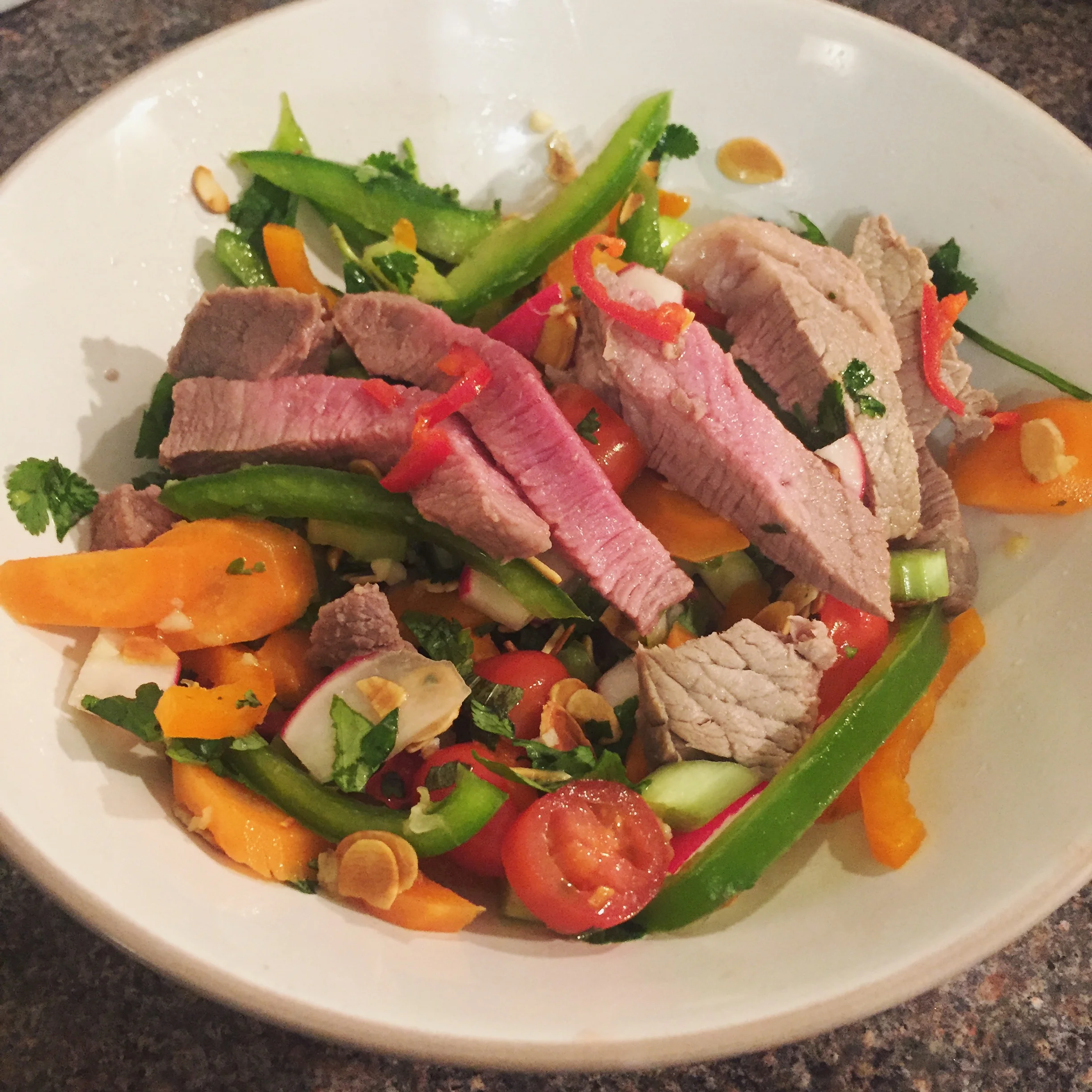 New fave salad dressing // rare roast beef Thai-style salad