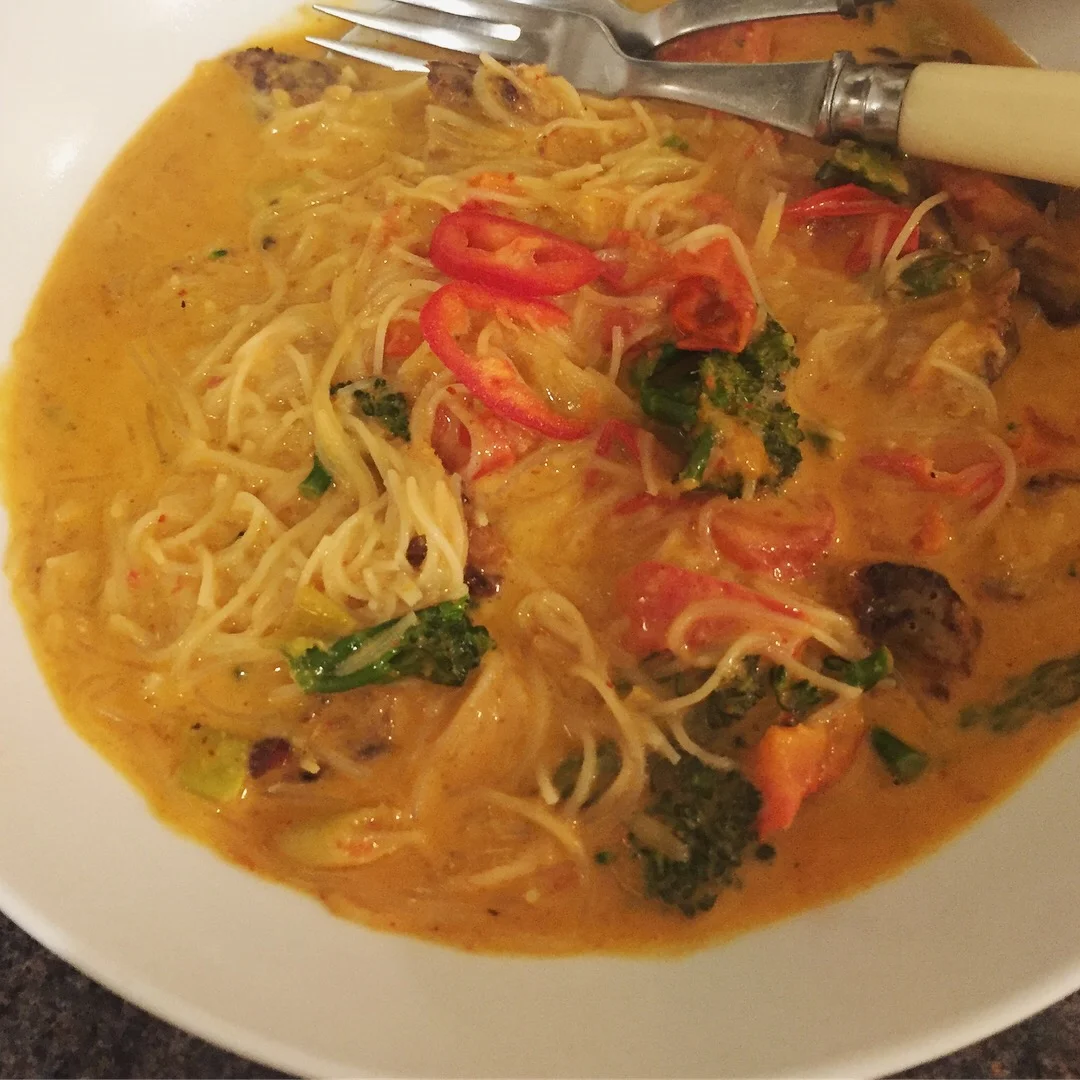 Red curry with crispy pork belly + noodles