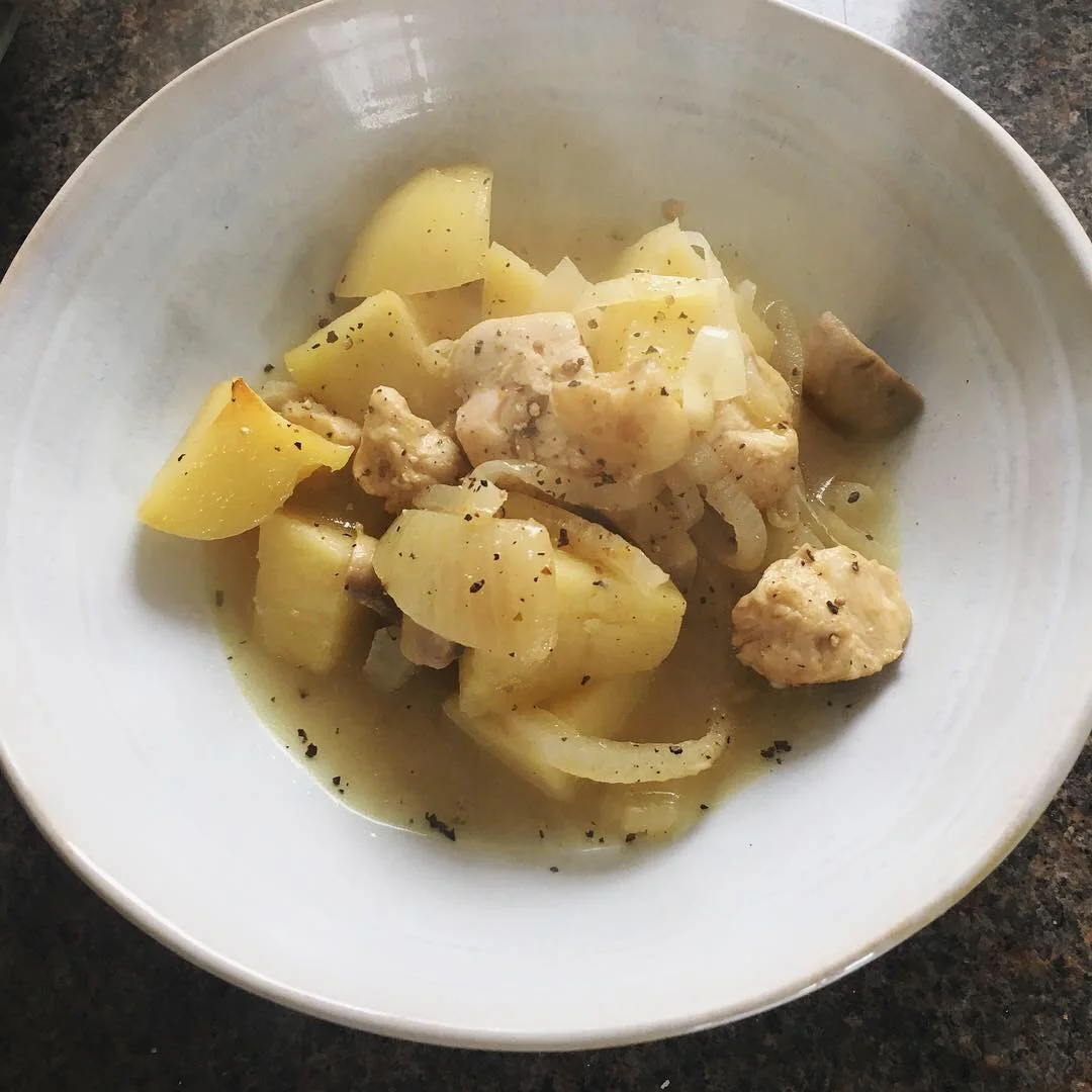 Simplest one-pot chicken + potato supper