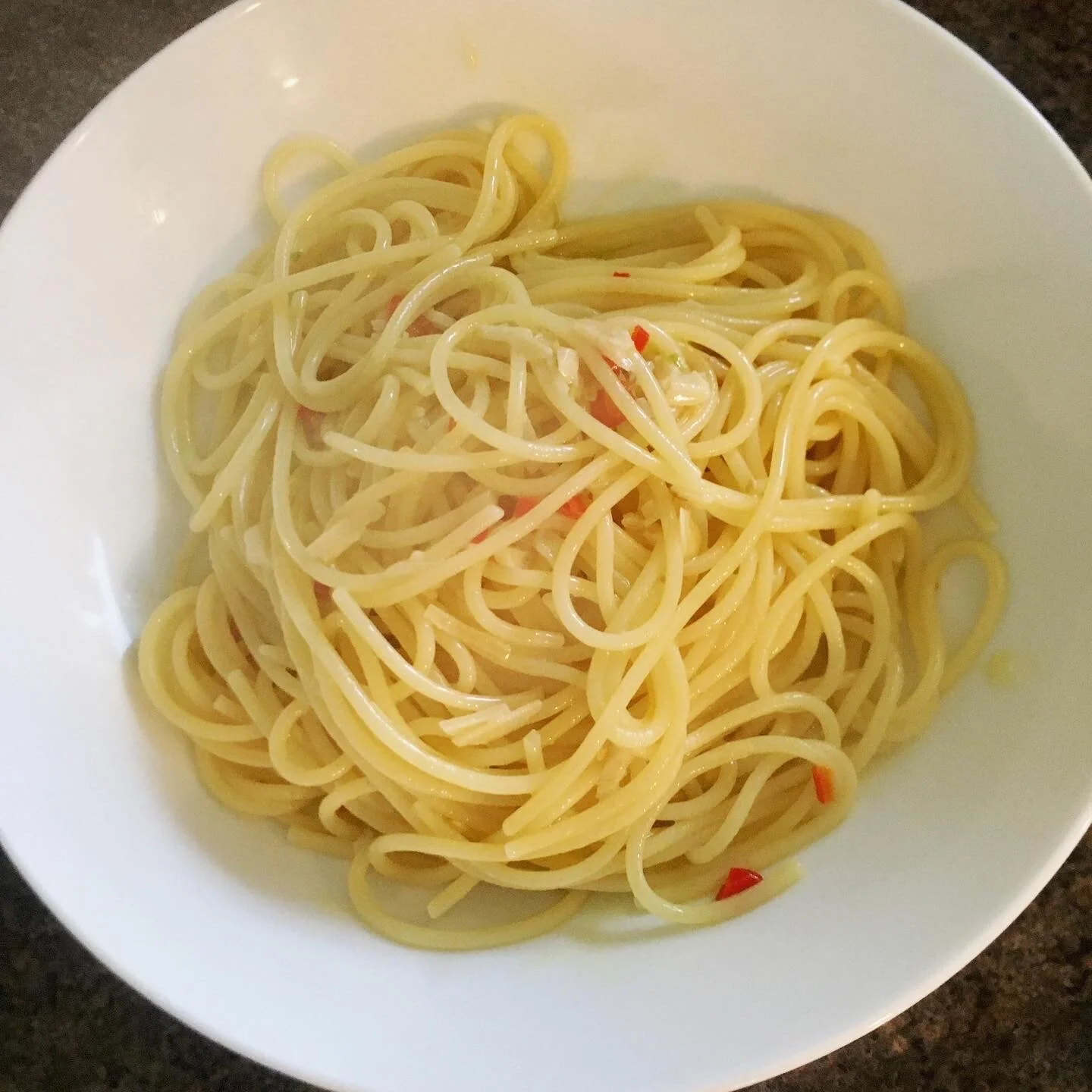 Spaghetti aglio, olio e peperoncino (garlic, olive oil and chilli)