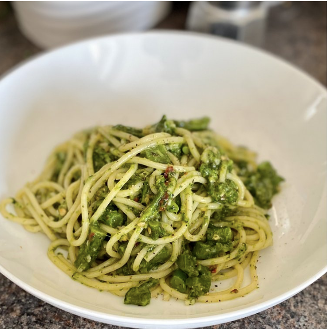 Spaghetti + broccoli