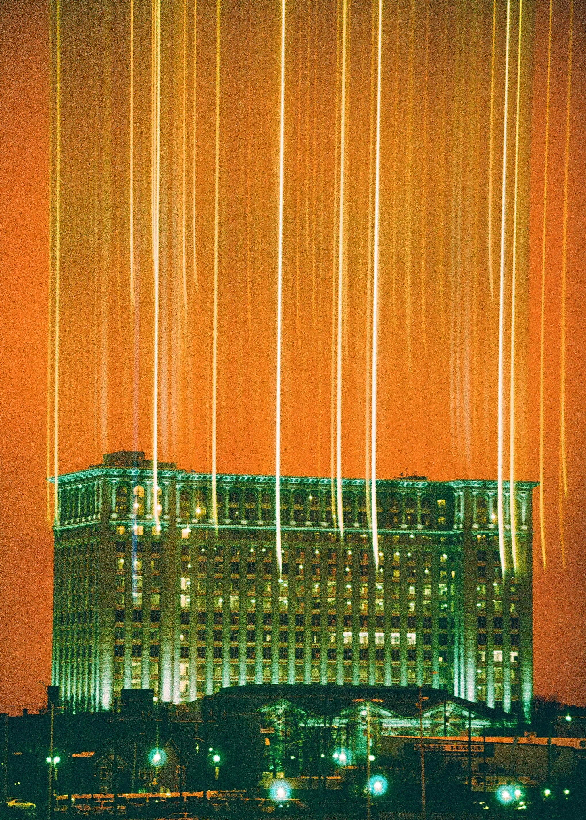 MCSLongexpGhostfilternight-3.jpg