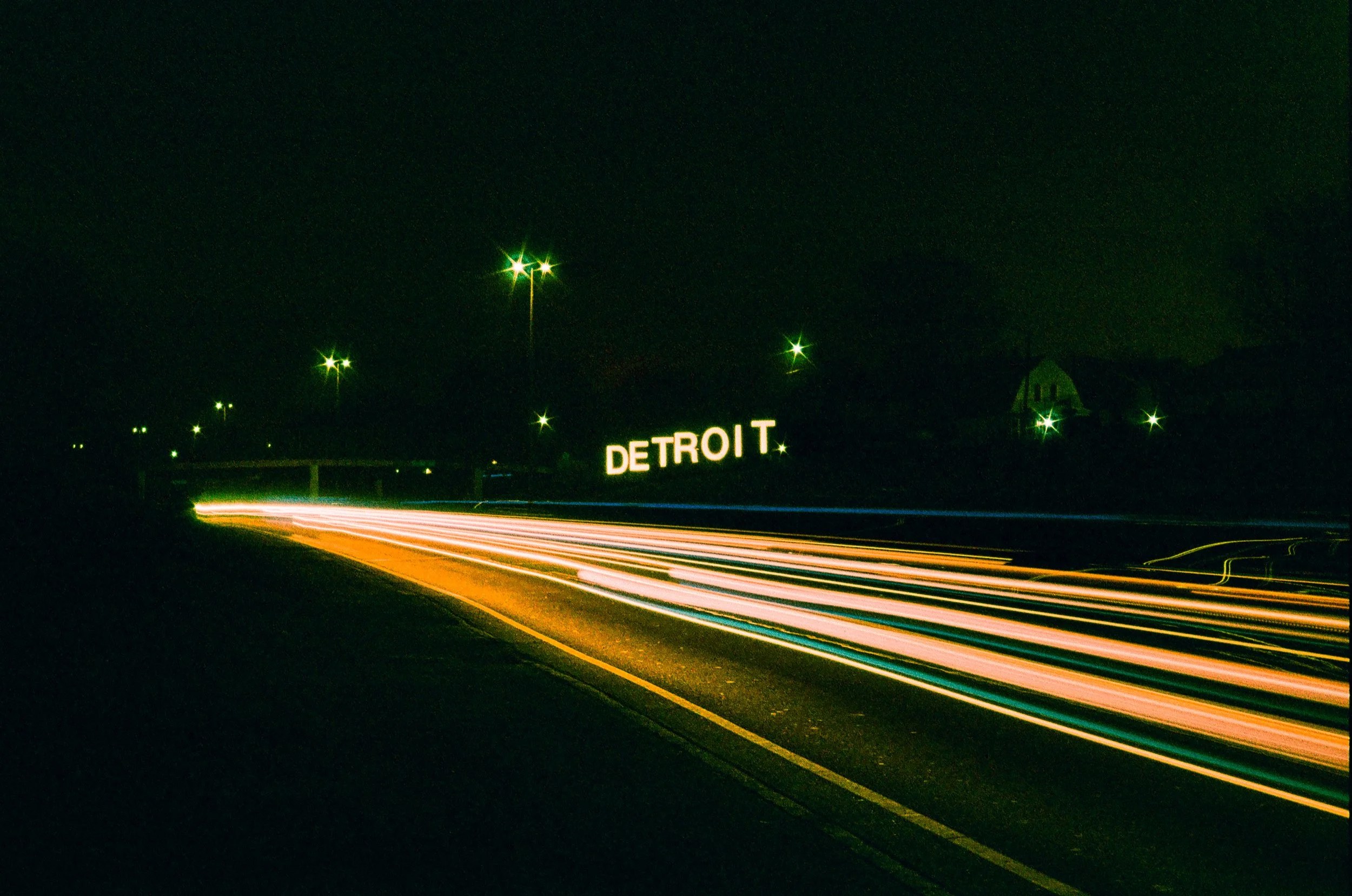 DetroitSignSwitchAzure01-2.jpg