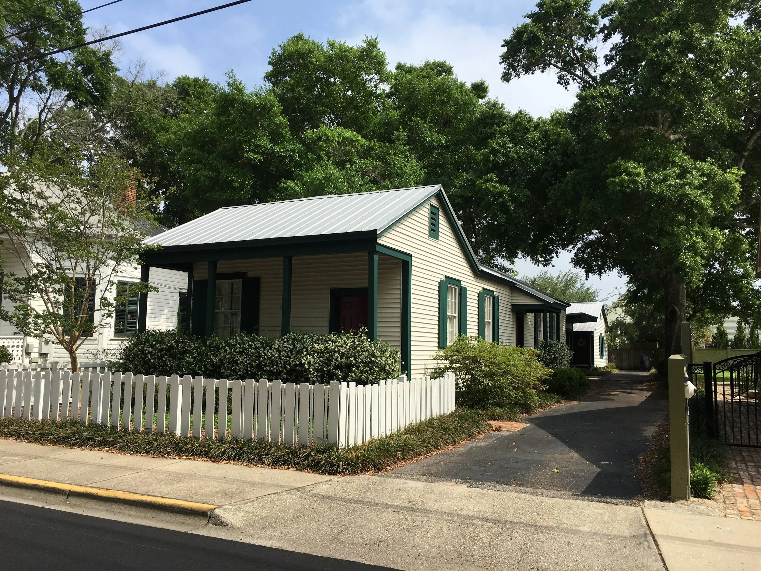 off street view*H.JPG