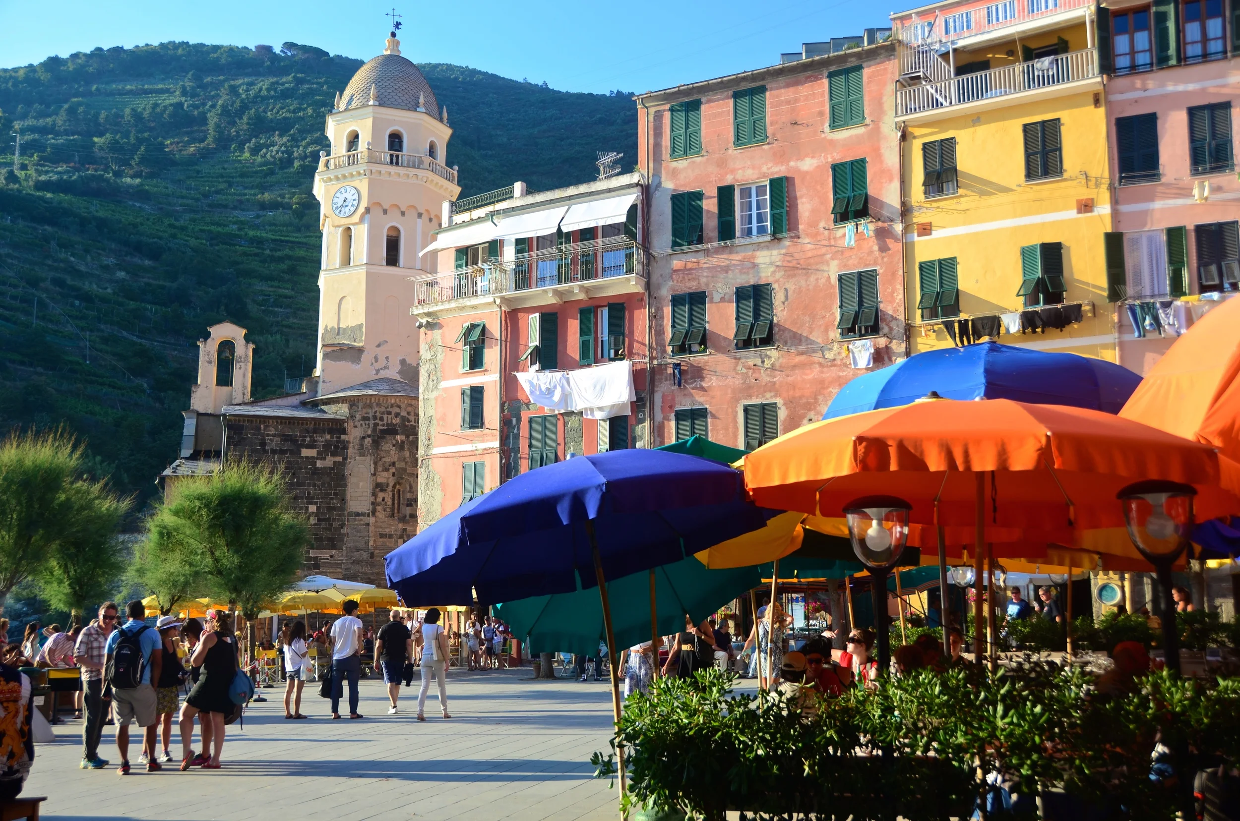 The Five Towns of Cinque Terre A High School Clique Travel Guide — The City Sidewalks