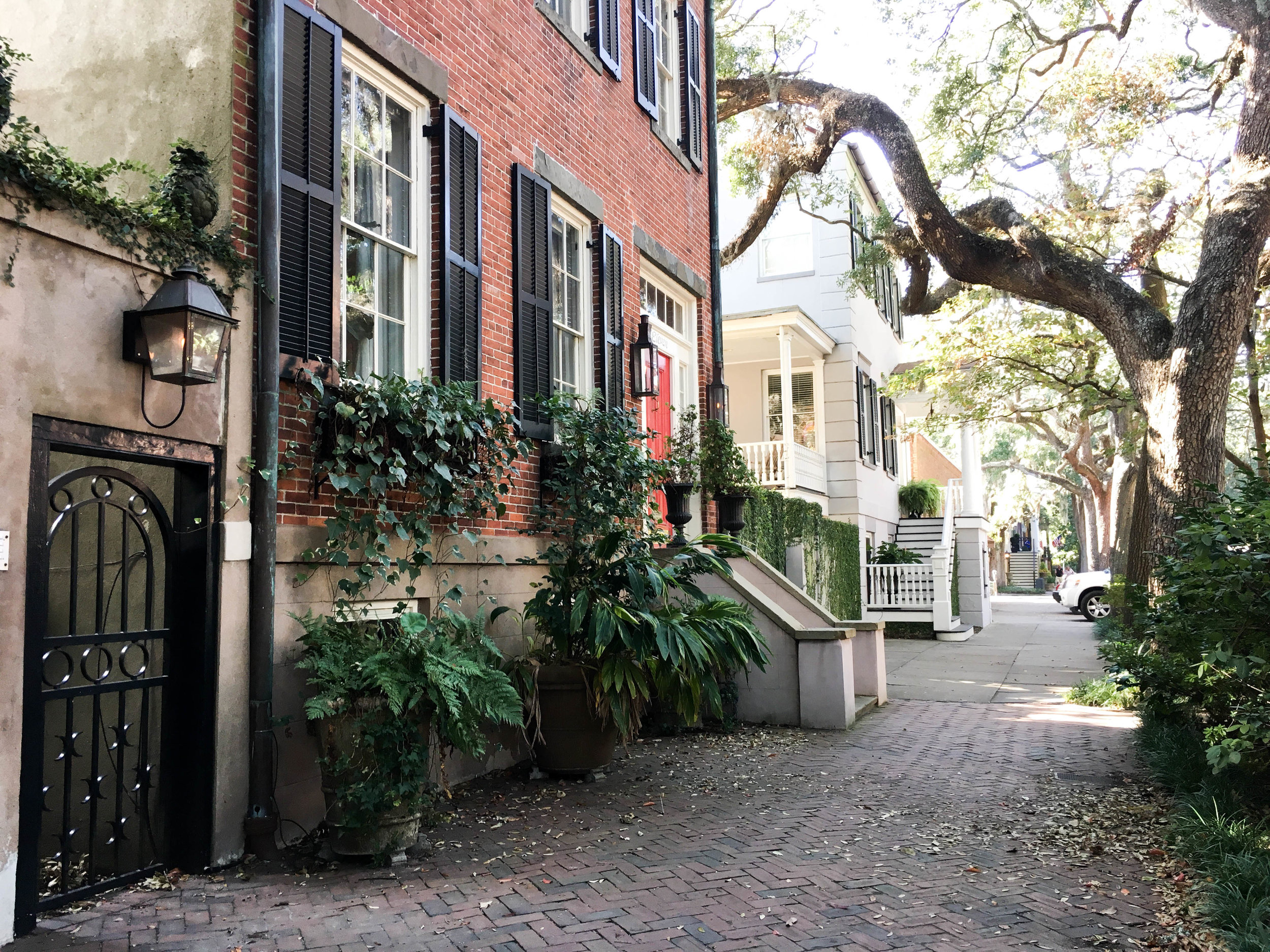 savannah self guided walking tour audio