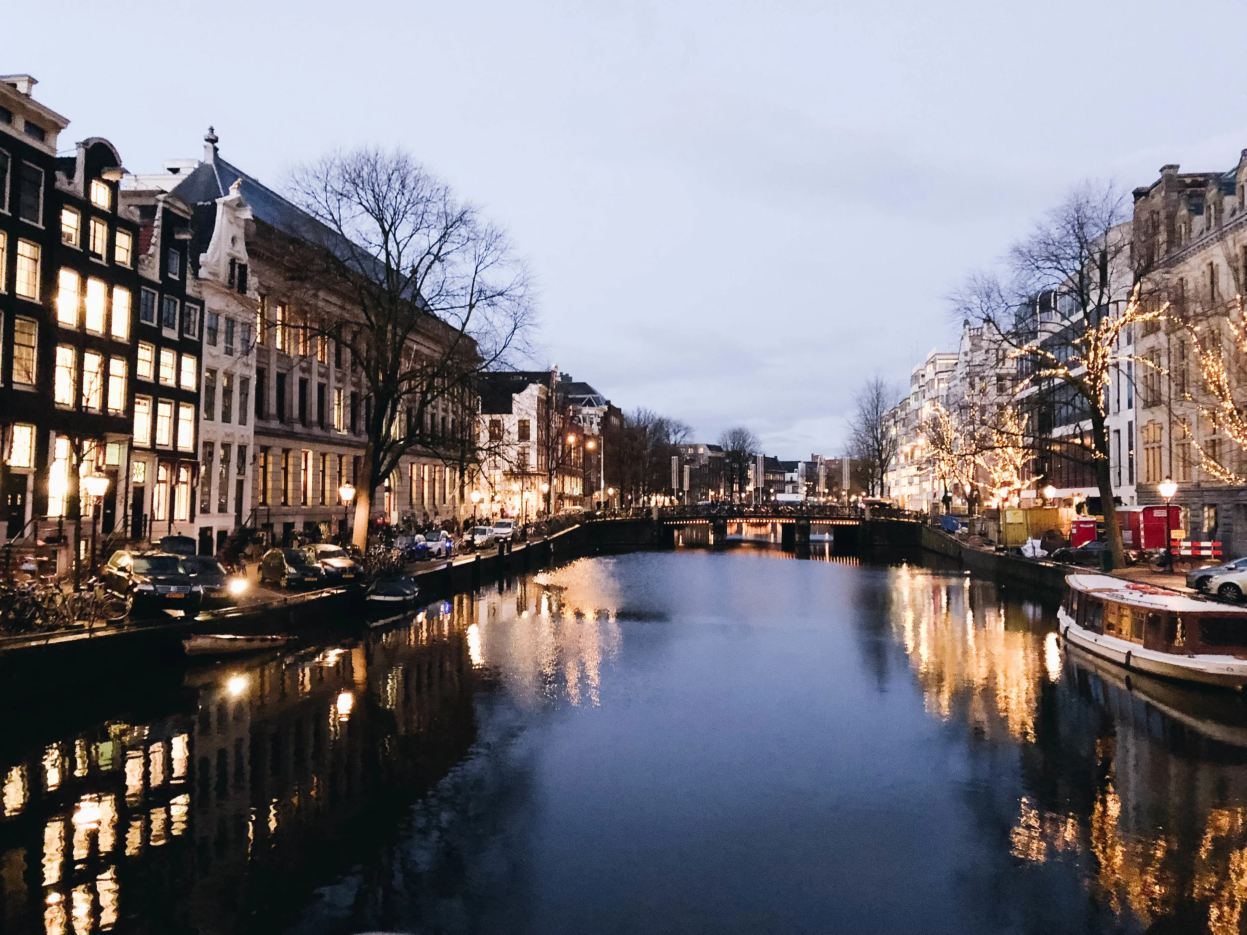 Amsterdam at night.jpg