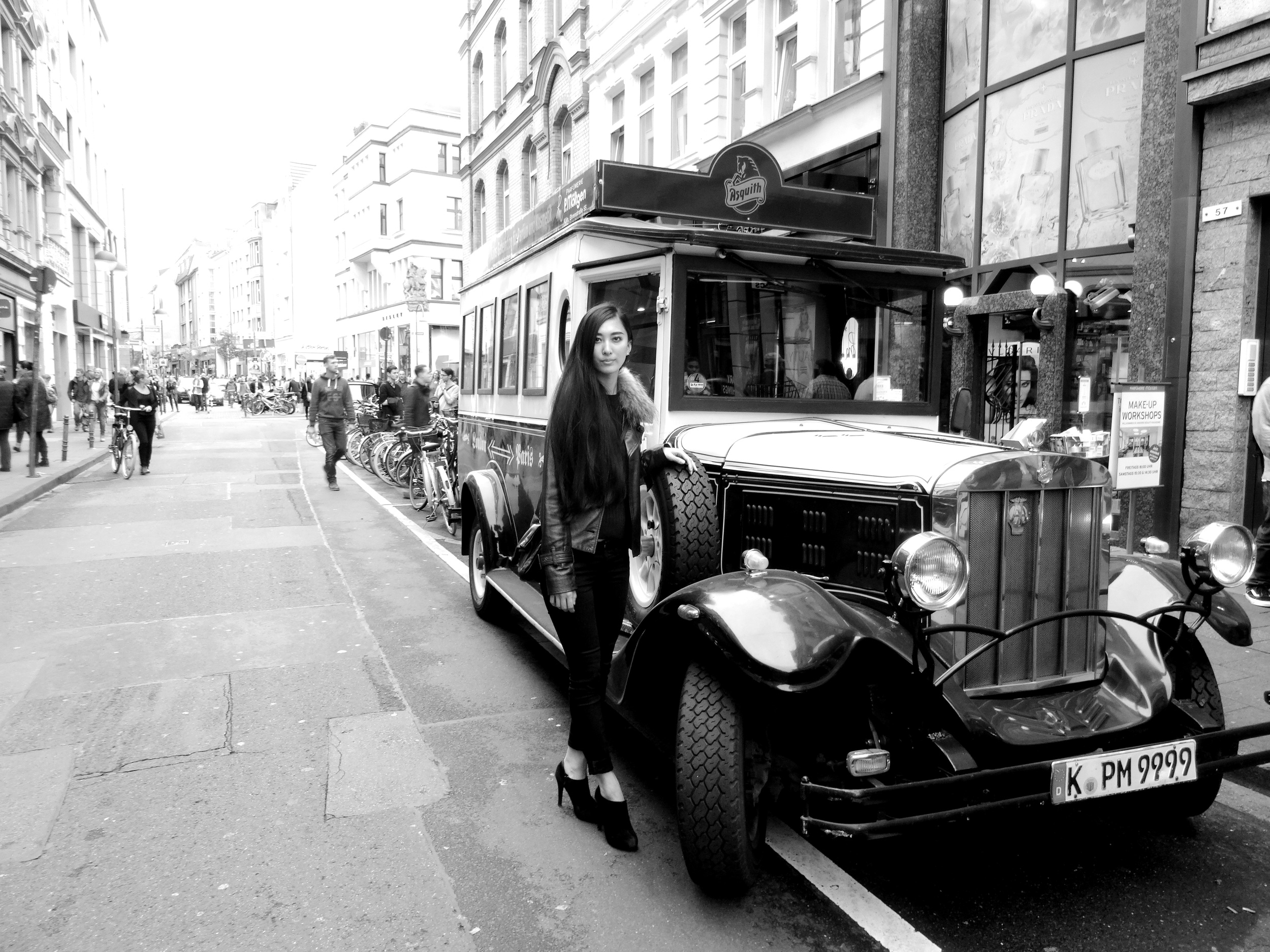 07.Nov 2015 : Mit einem Oldtimer