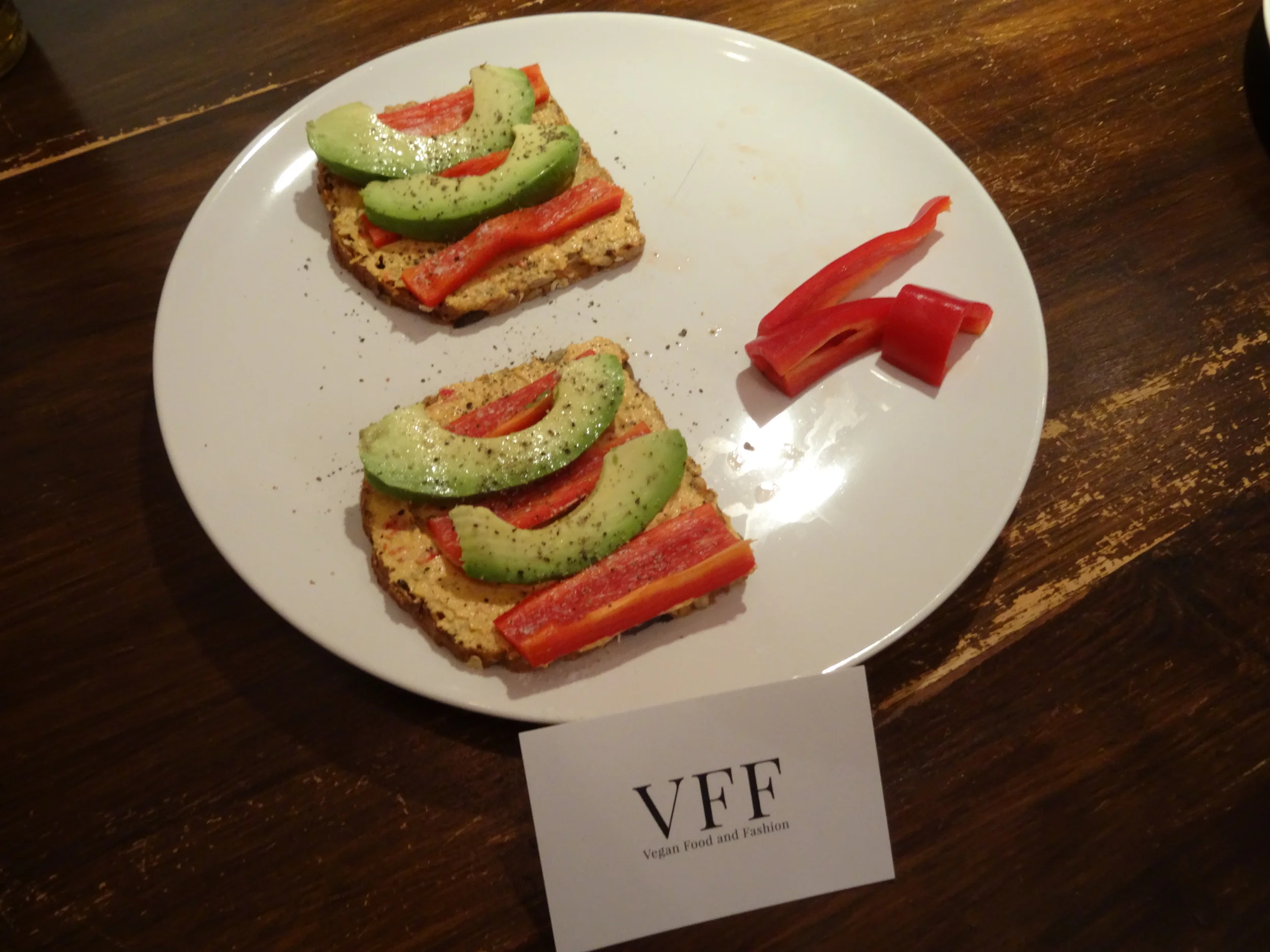 18.Dez.2015 : Avocado-Flatschen,die Justina gemacht hatte