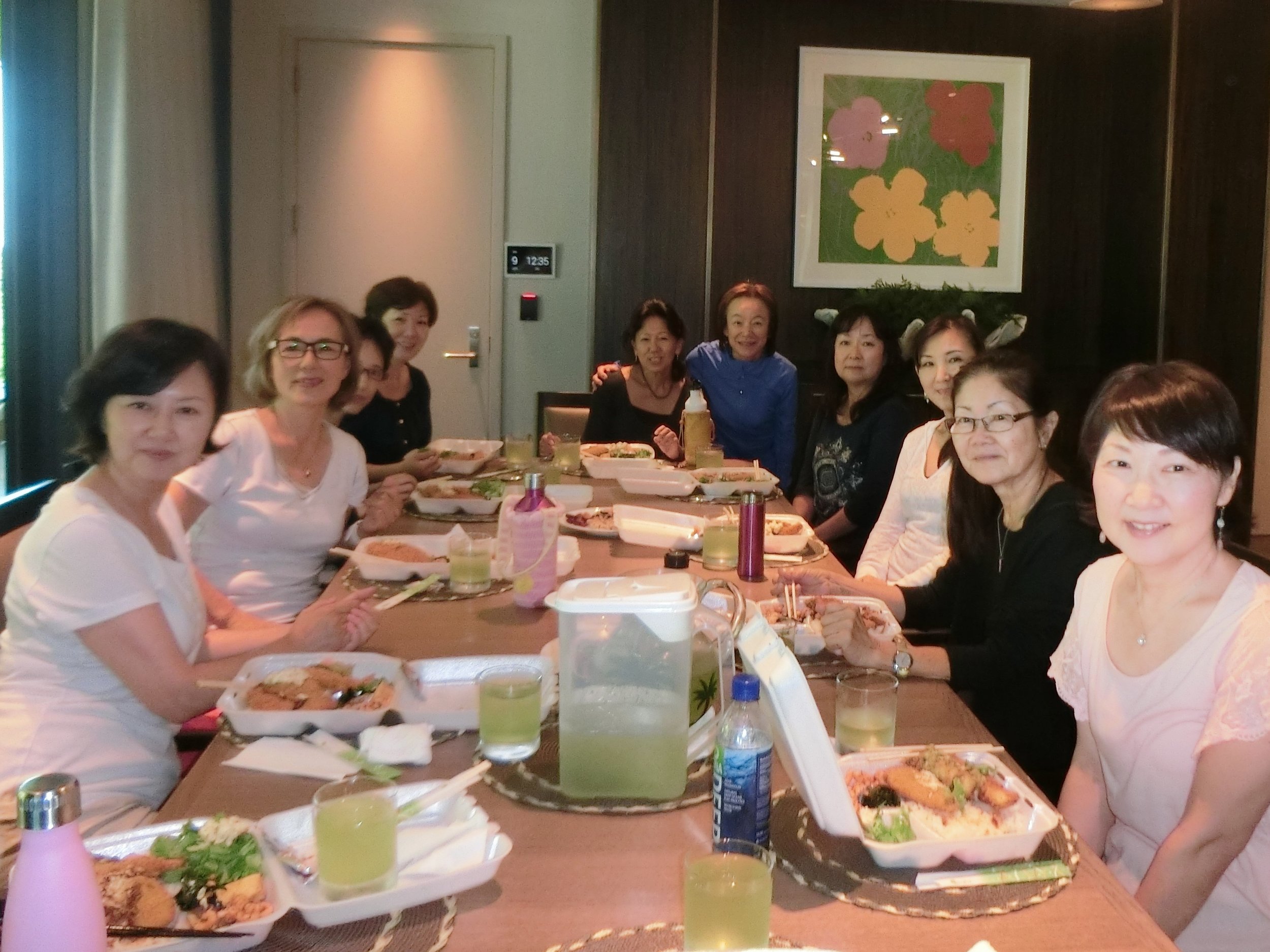 ワークショップ後の昼食会、写真2