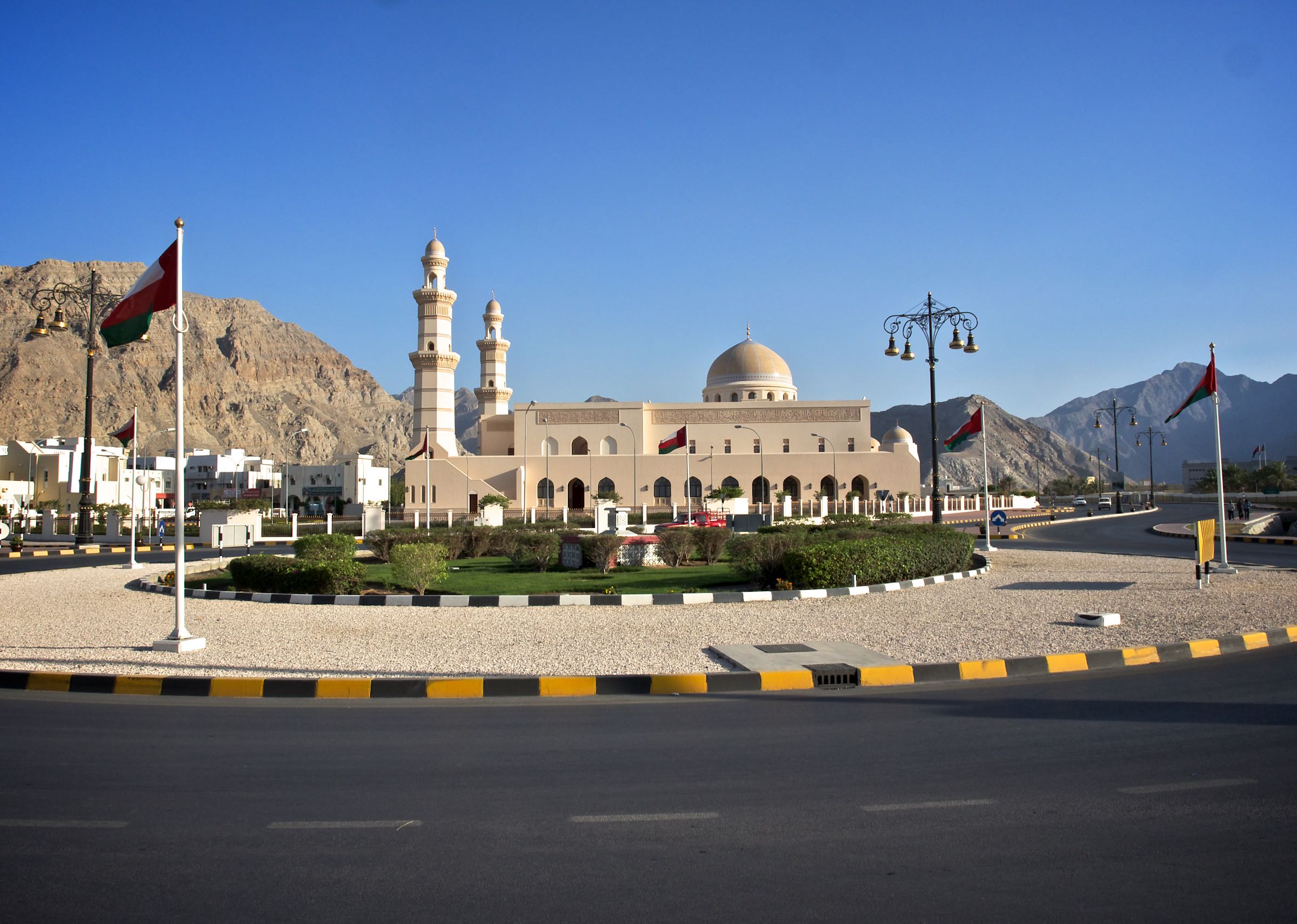 Khasab Center Mosque