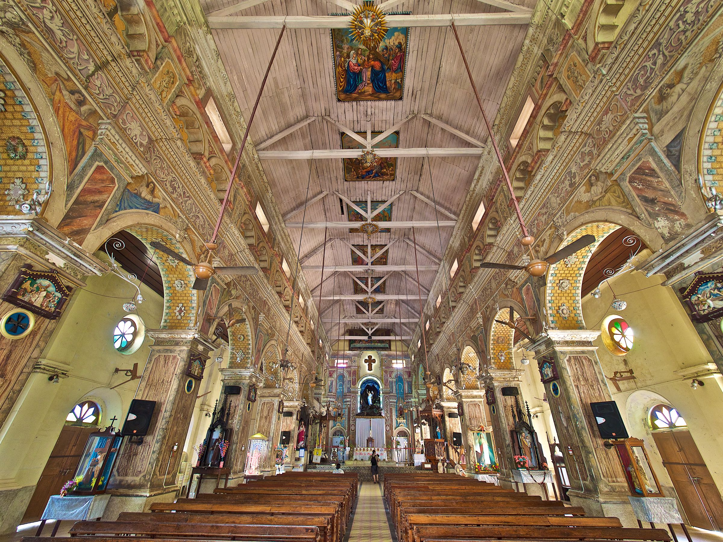 Santa Cruz Cathedral Basilica
