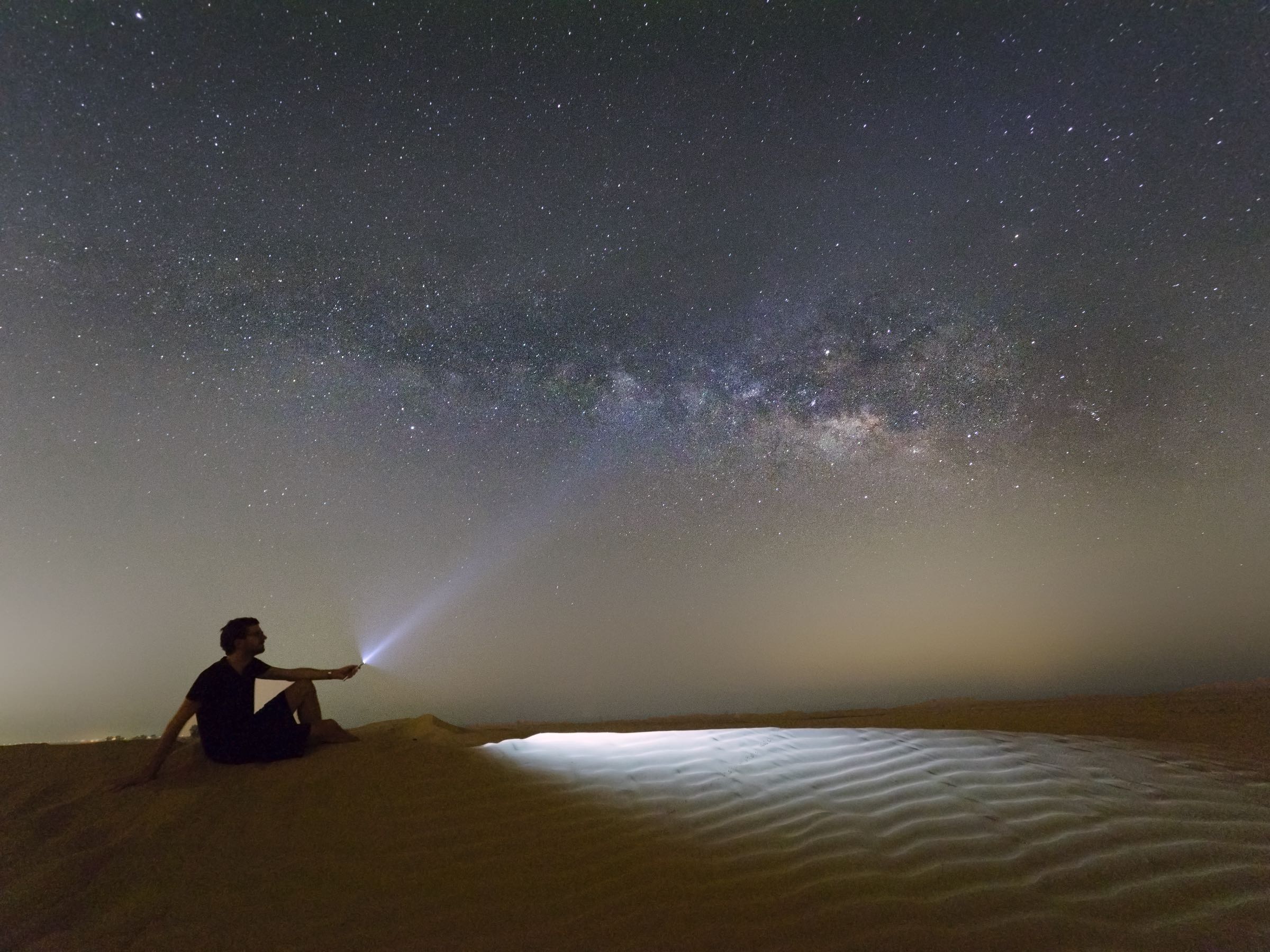 Dunes & Milky Way