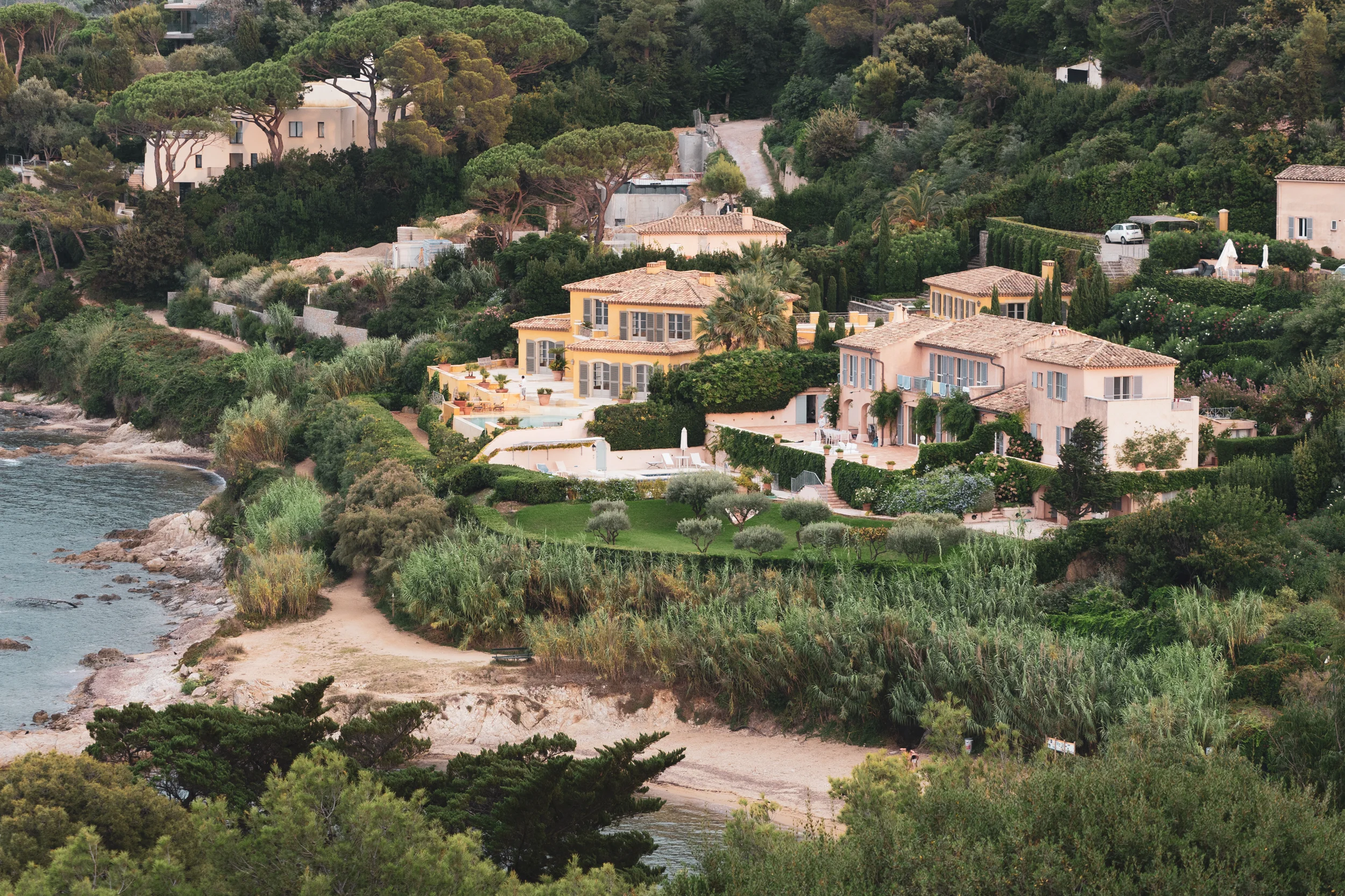 St Tropez Homes