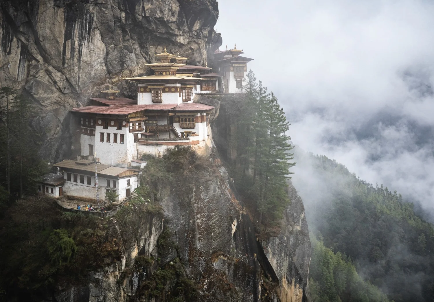 Bhutan - The Mysterious Mountain Kingdom