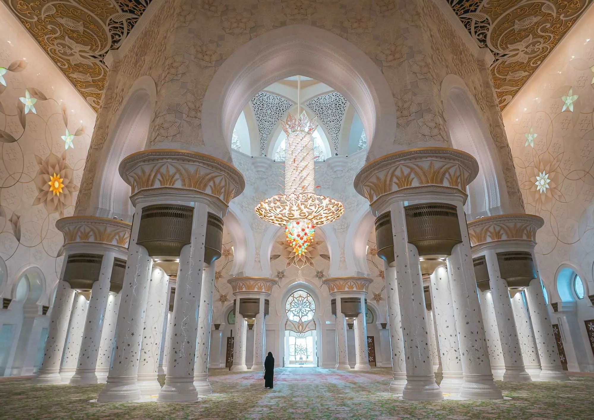  Cityscape 
 Grand Interior 
The interior of Sheikh Zayed Grand Mosque features the world's largest hand-woven carpet and biggest chandelier.