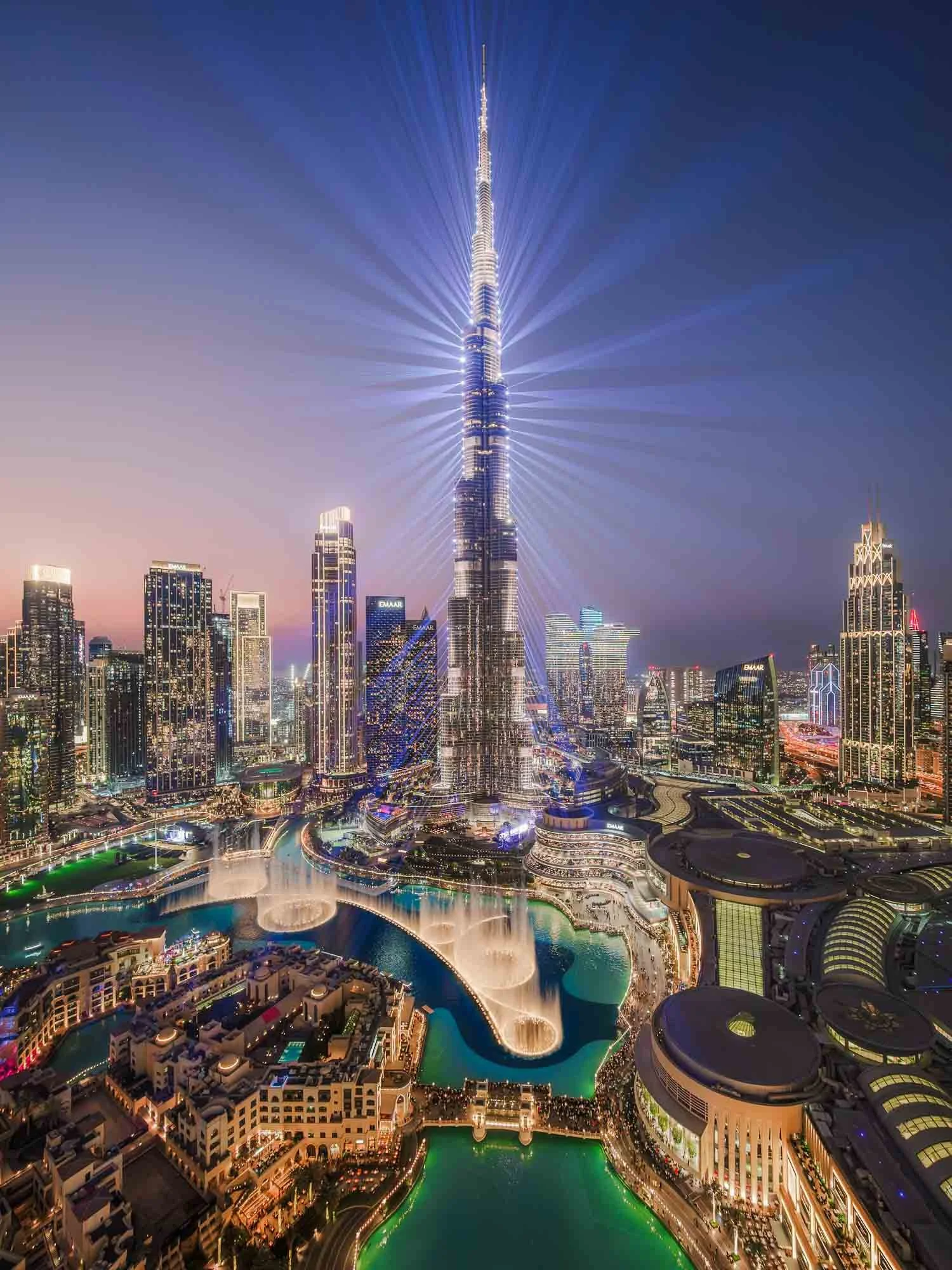  Cityscape 
 Showtime 
The laser and fountain show at Burj Khalifa, the world's tallest building, during sunset.