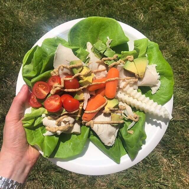 Think it&rsquo;s TOO HARD to pack in your vegetables at lunch? I&rsquo;ve got a SOLUTION FOR YOU! .
.
.
.
.
LETTUCE WRAPS are a perfect vehicle for delivering the protein we want with the vegetables we need. (Butter lettuce or romaine work great for 