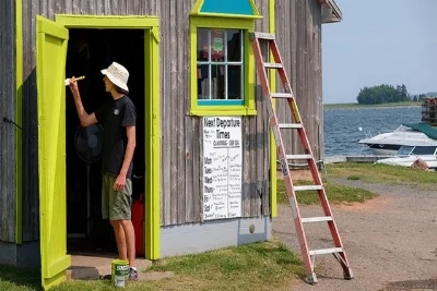 Wrong! Never use any part of a step ladder as an extension ladder.