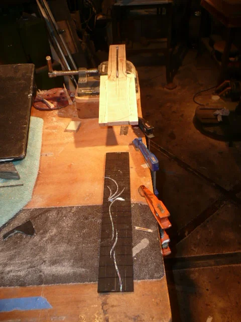 Ebony fingerboard 