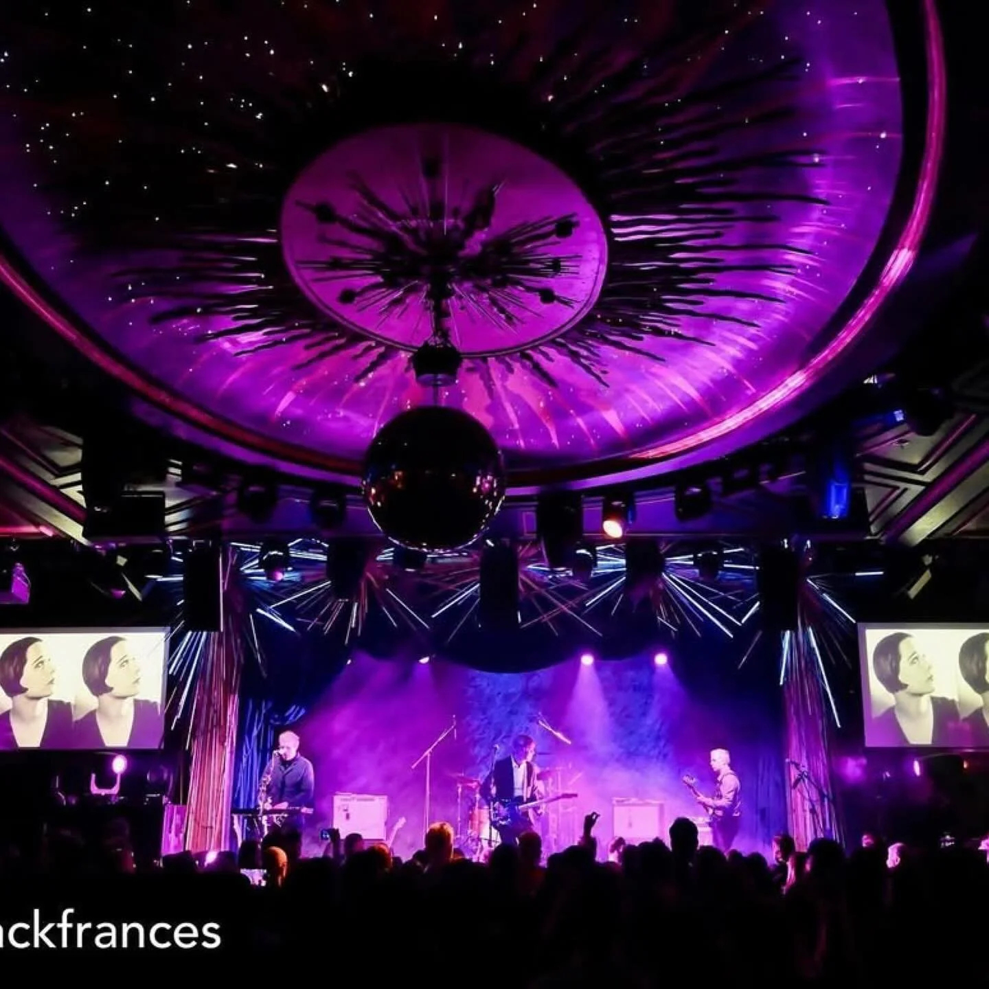 NYC 💙 we are back at Sony Hall this Saturday w/ @brian_tighe_songs - details at link in bio 🌊 📷 @blackfrances