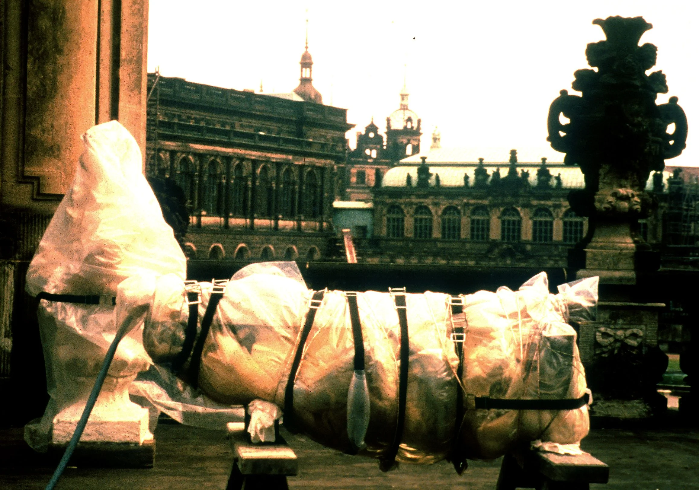 Streben und Atmen 1990 statues, plastic, hoses, straps, water dimensions variable collaboration w/Stephen Jacob exhibited at "Ausfall 90," Zwinger Palace, Karl-Marx-Stadt, DDR 1990