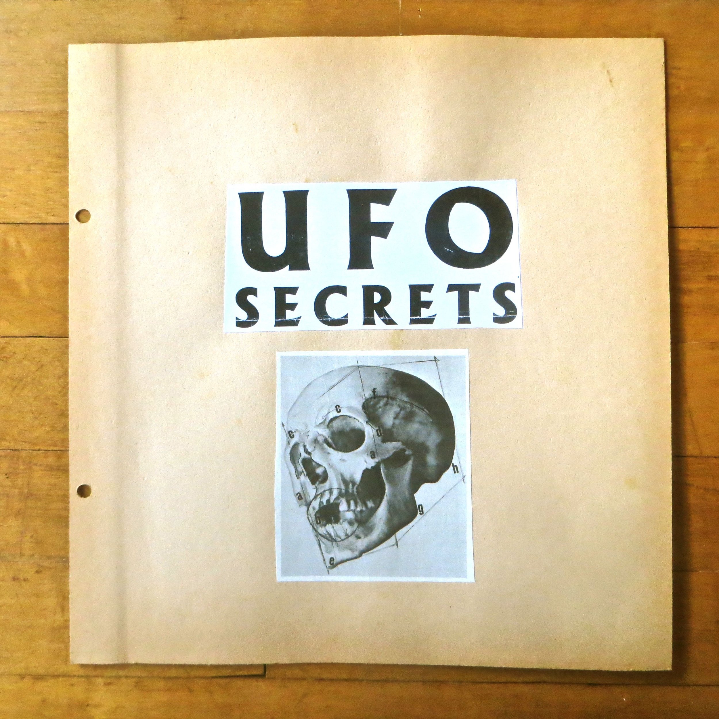 UFO Secrets of the Third Reich - 03.jpg