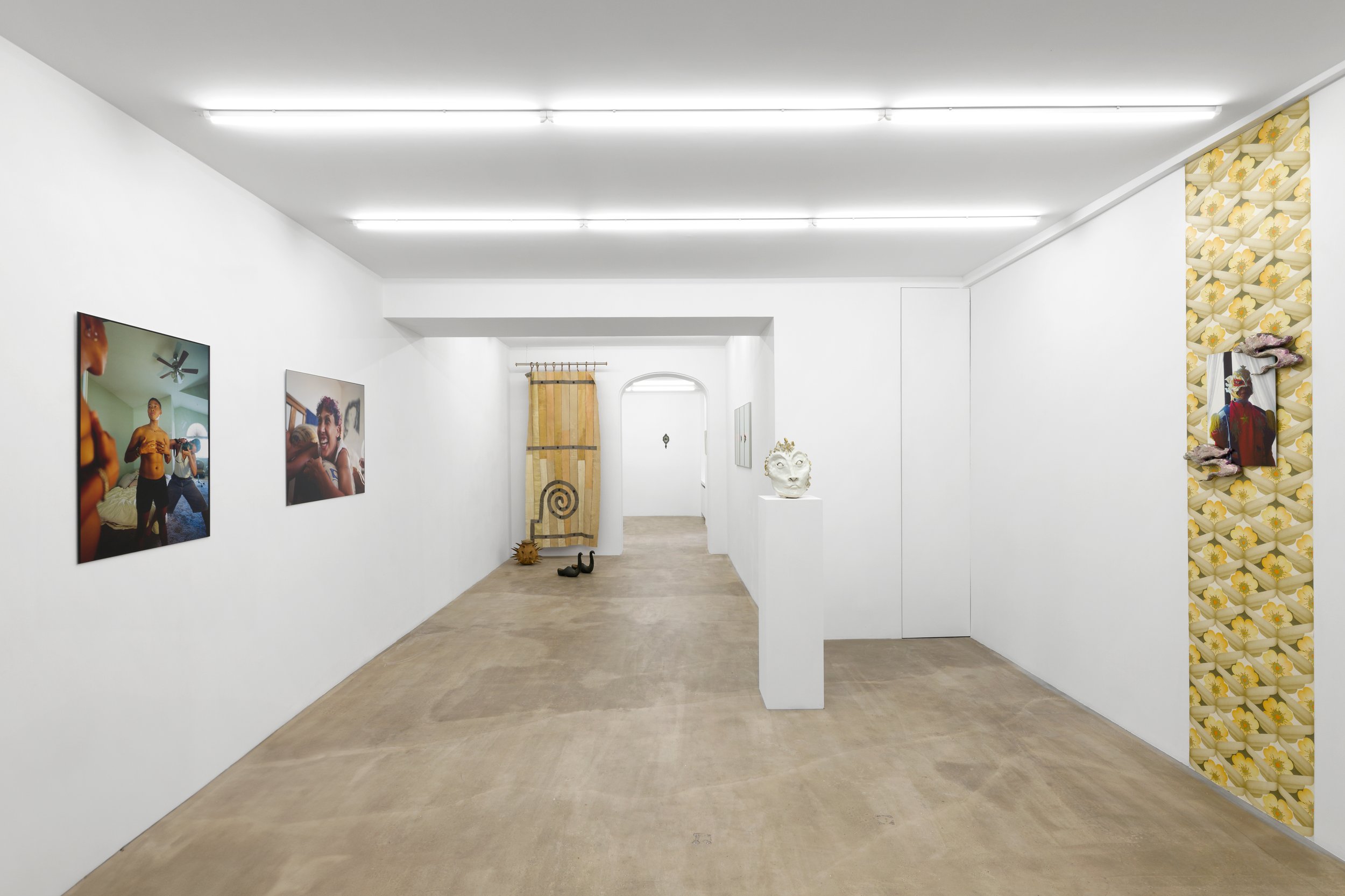 (5) Danser sur les traces - Prix Utopi·e, exhibition view with Elijah Ndoumbe, Aëla Maï Cabel, Jordan Roger Barré and Kianuë Tran Kiêu, Sans titre, Paris.jpeg