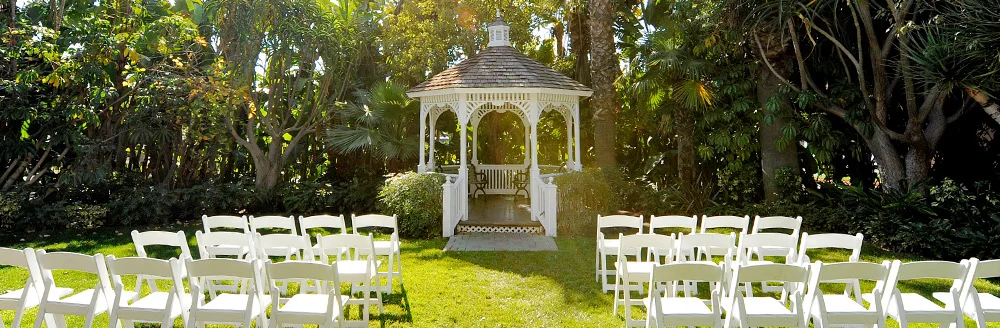 Adventure Lawn Gazebo at Disneyland resort. PHOTO CREDIT: disneyweddings.com