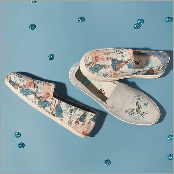disney_xmas_shoe.jpg