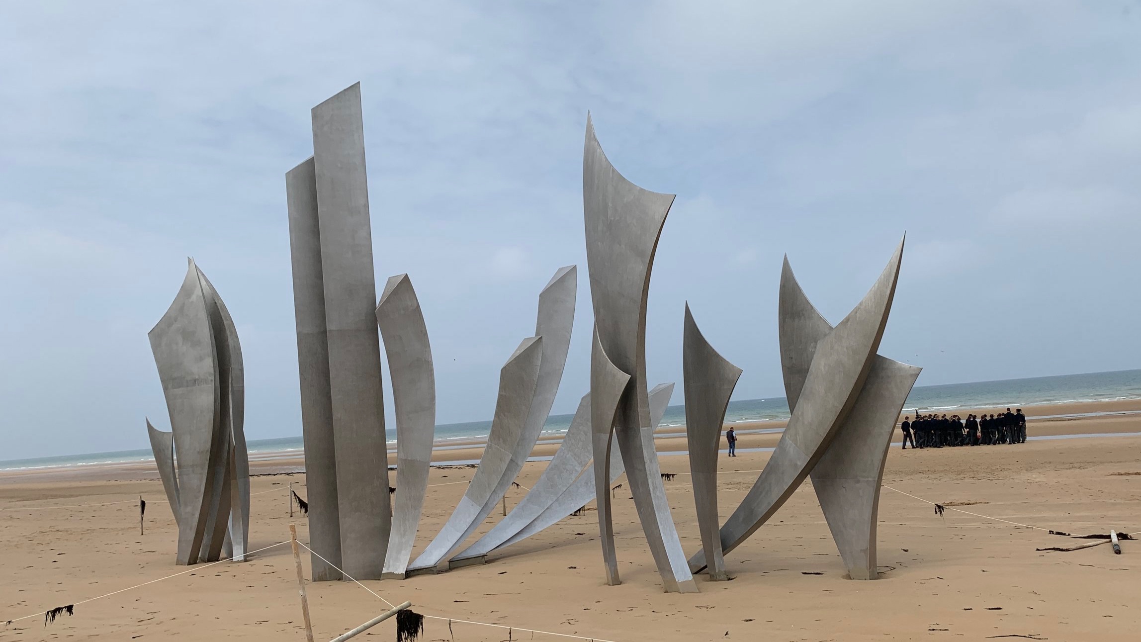 The memorial in front of the ocean.